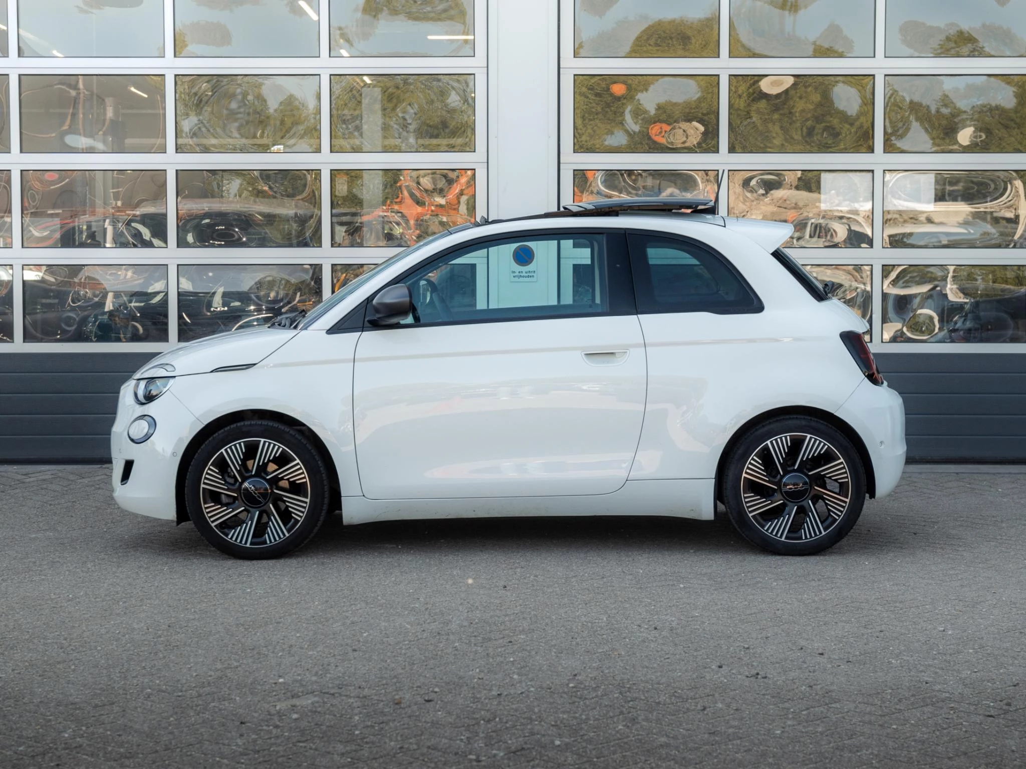 Hoofdafbeelding Fiat 500e