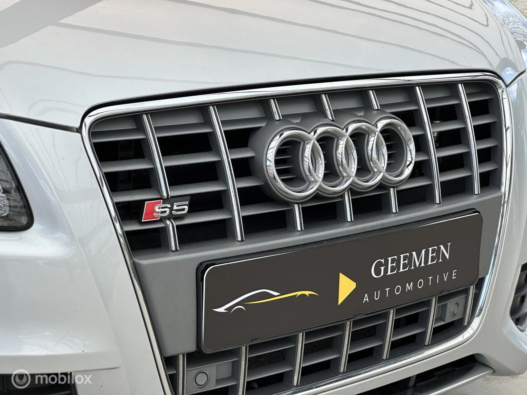 Hoofdafbeelding Audi S5