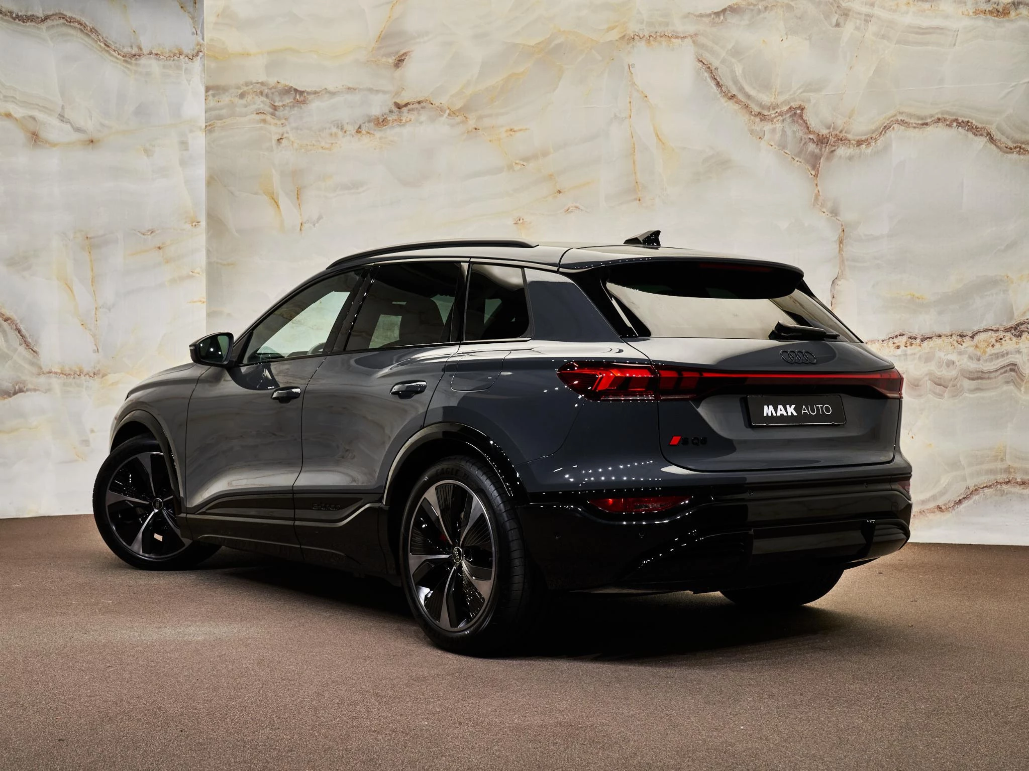 Hoofdafbeelding Audi SQ6 e-tron