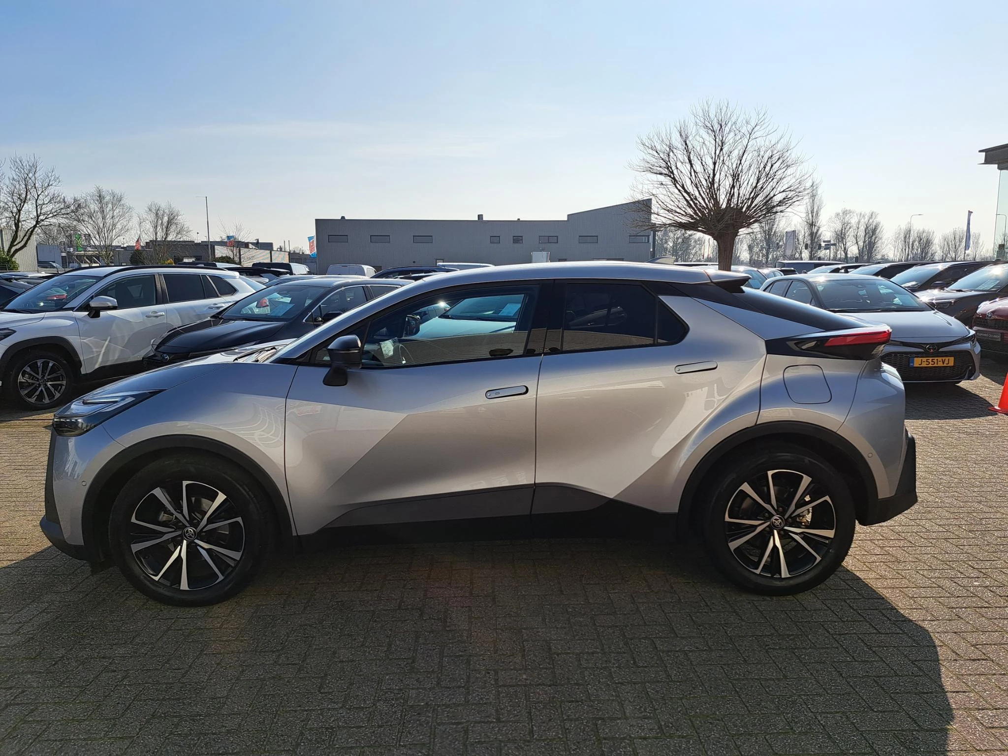 Hoofdafbeelding Toyota C-HR