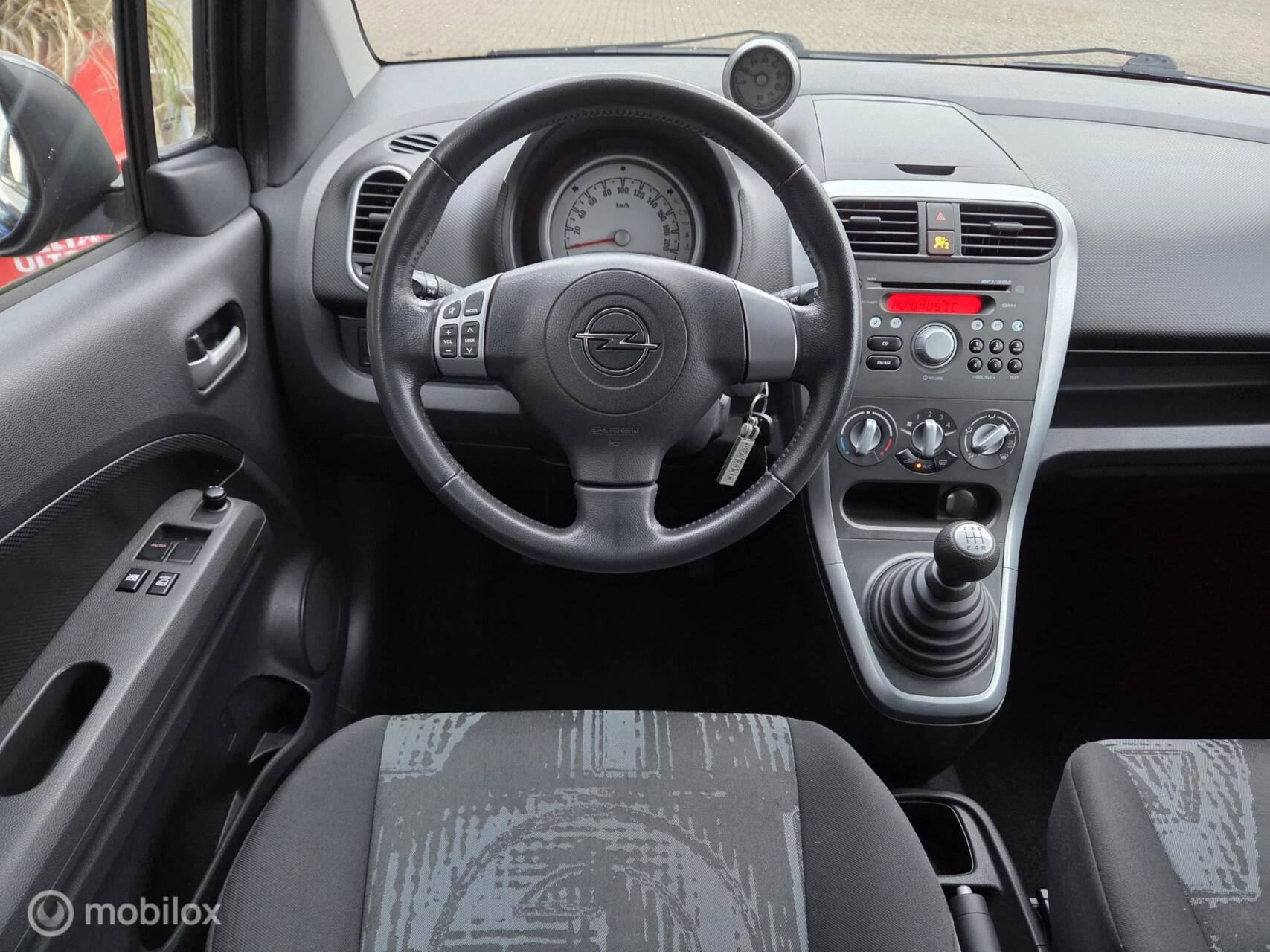 Hoofdafbeelding Opel Agila