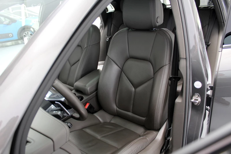 Hoofdafbeelding Porsche Macan
