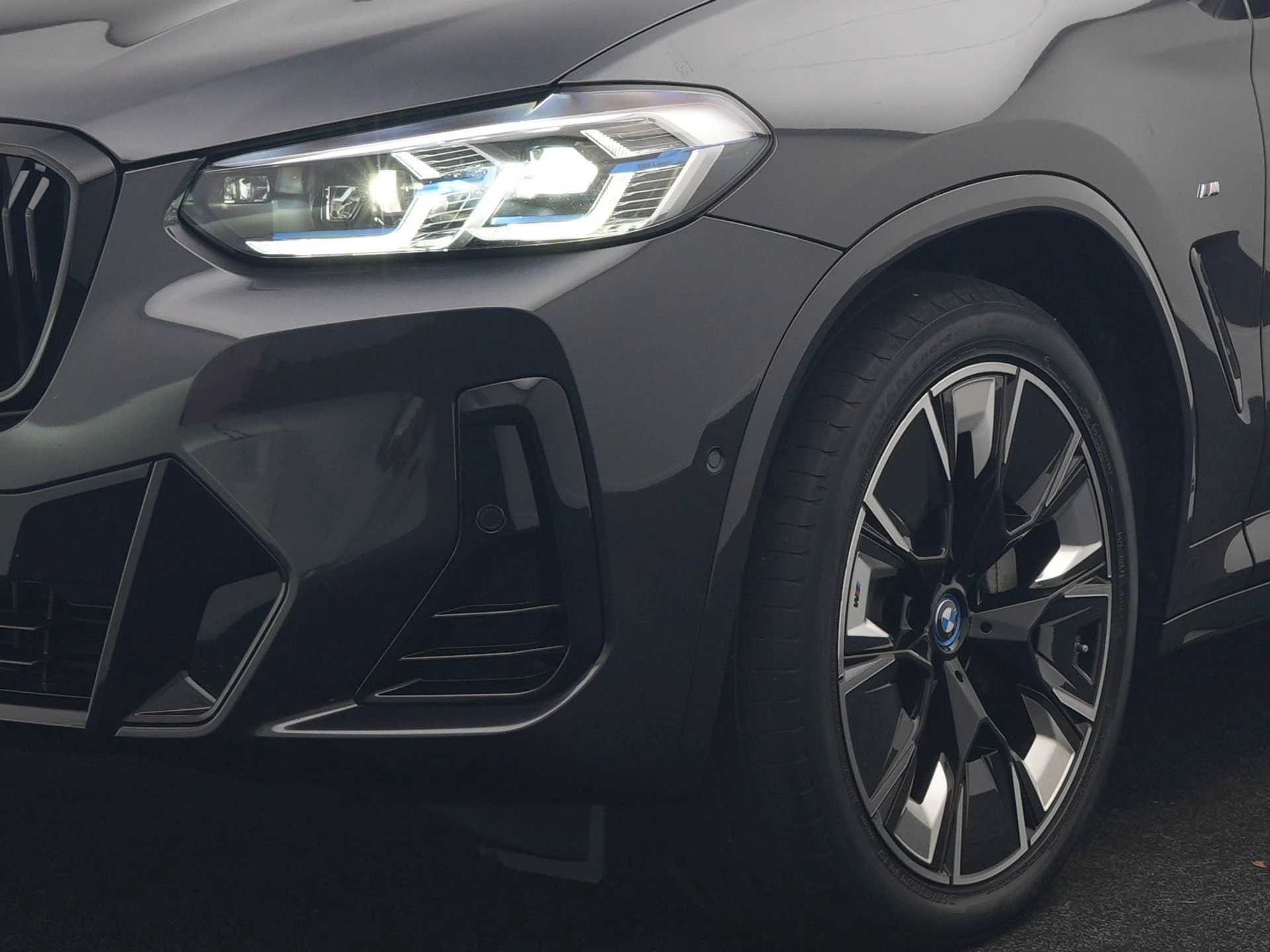Hoofdafbeelding BMW iX3