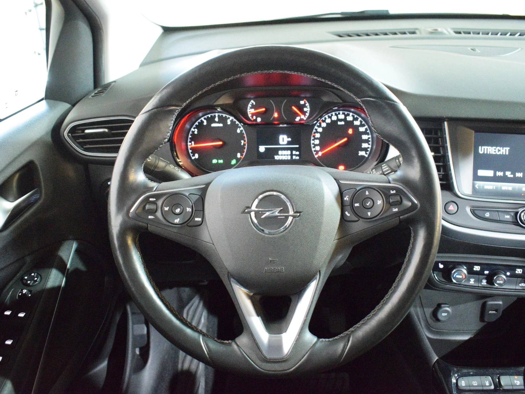 Hoofdafbeelding Opel Crossland X