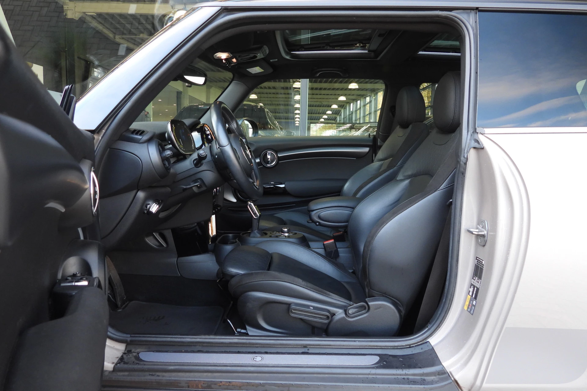 Hoofdafbeelding MINI Electric