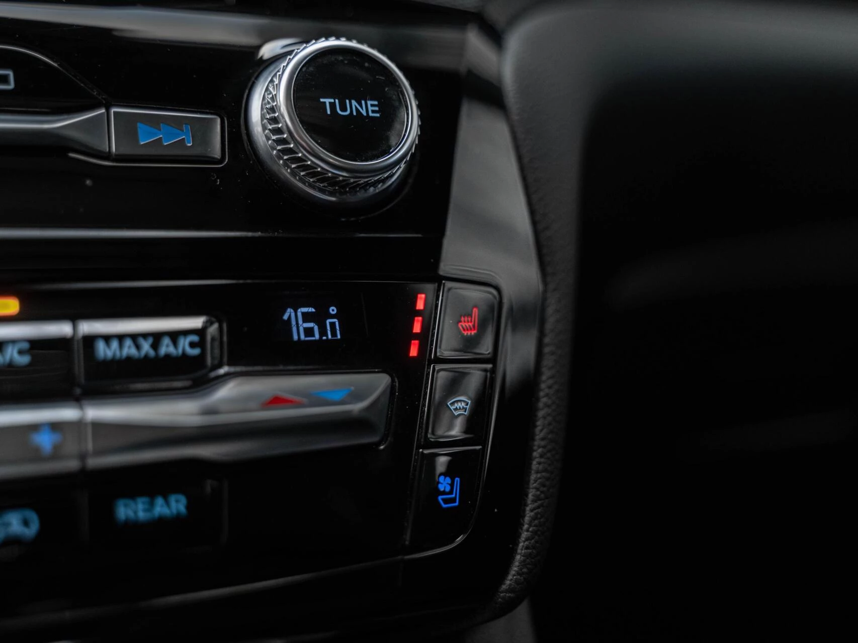 Hoofdafbeelding Ford Explorer