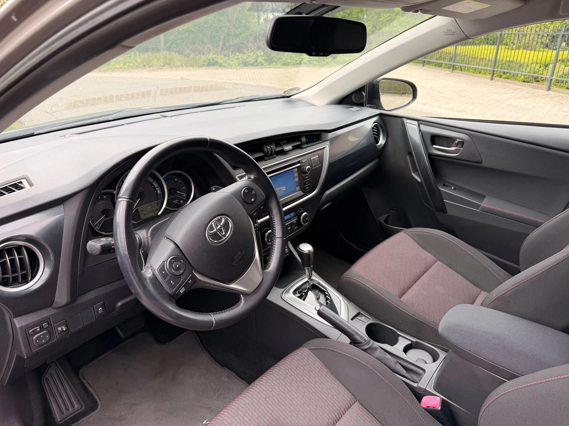 Hoofdafbeelding Toyota Auris