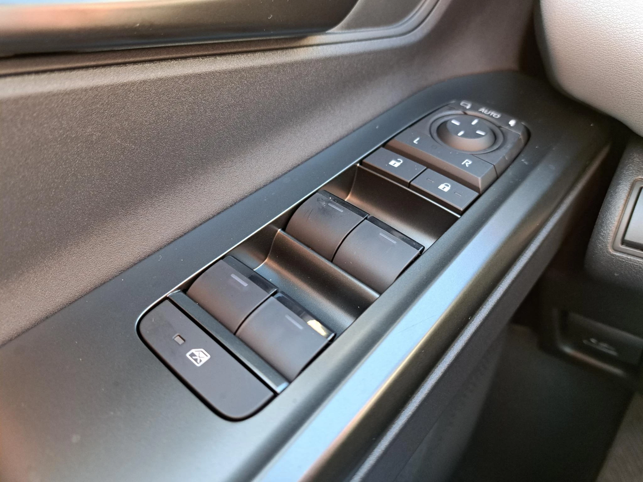 Hoofdafbeelding Toyota C-HR+