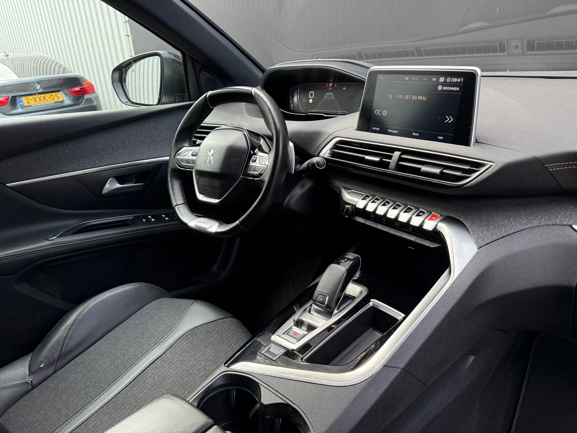 Hoofdafbeelding Peugeot 5008
