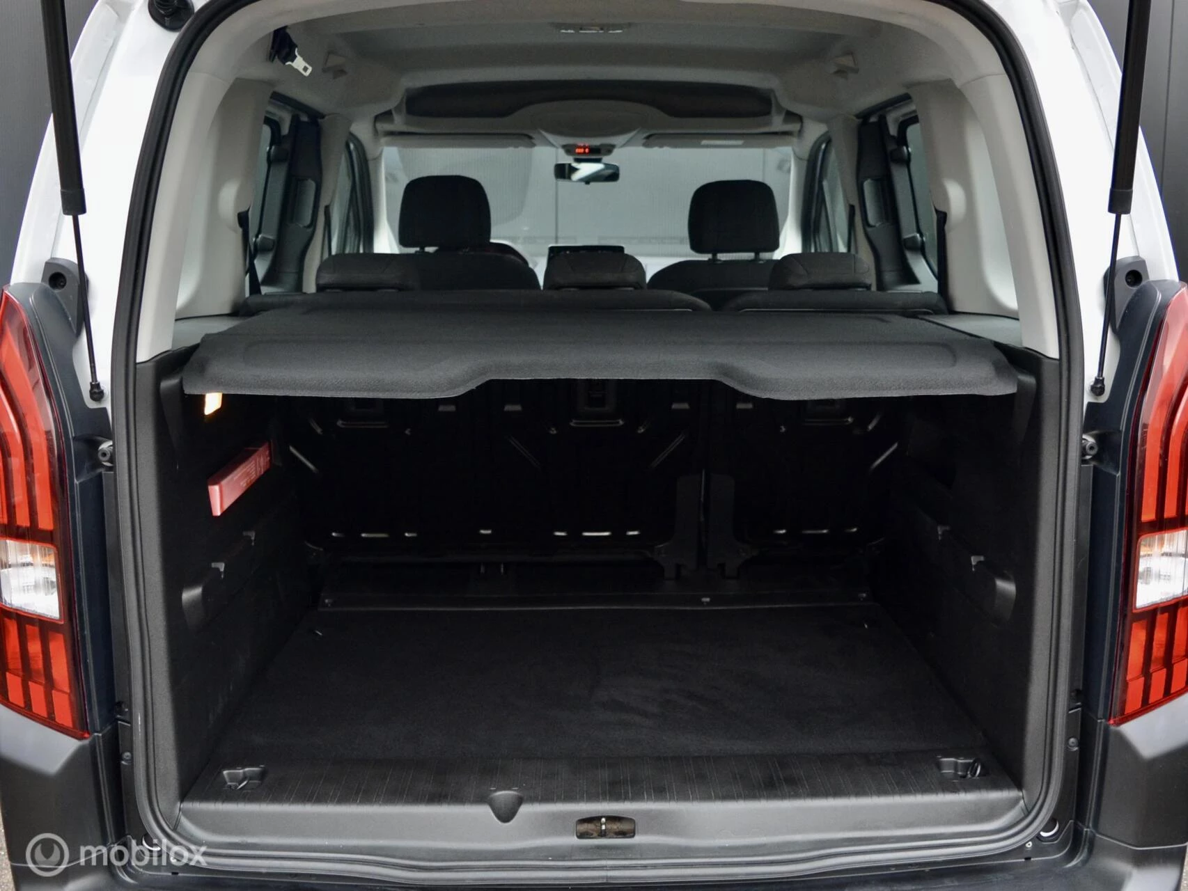 Hoofdafbeelding Peugeot Rifter