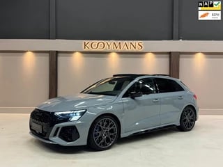 Hoofdafbeelding Audi RS3 Audi 2.5 TFSI RS 3 PERFORMANCE 1OF300|EX BPM|KERAMIC|CARBON SEATS|PANO|19 INCH|MASSAGE|B&O SOUND|ACC||PERFORMANCE PACKAGE