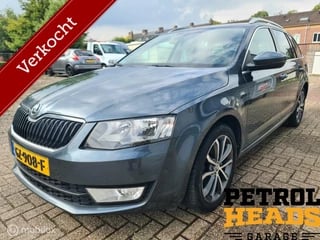 Skoda Octavia Combi 1,6TDI | Luxe Edition uitv.| BTW auto