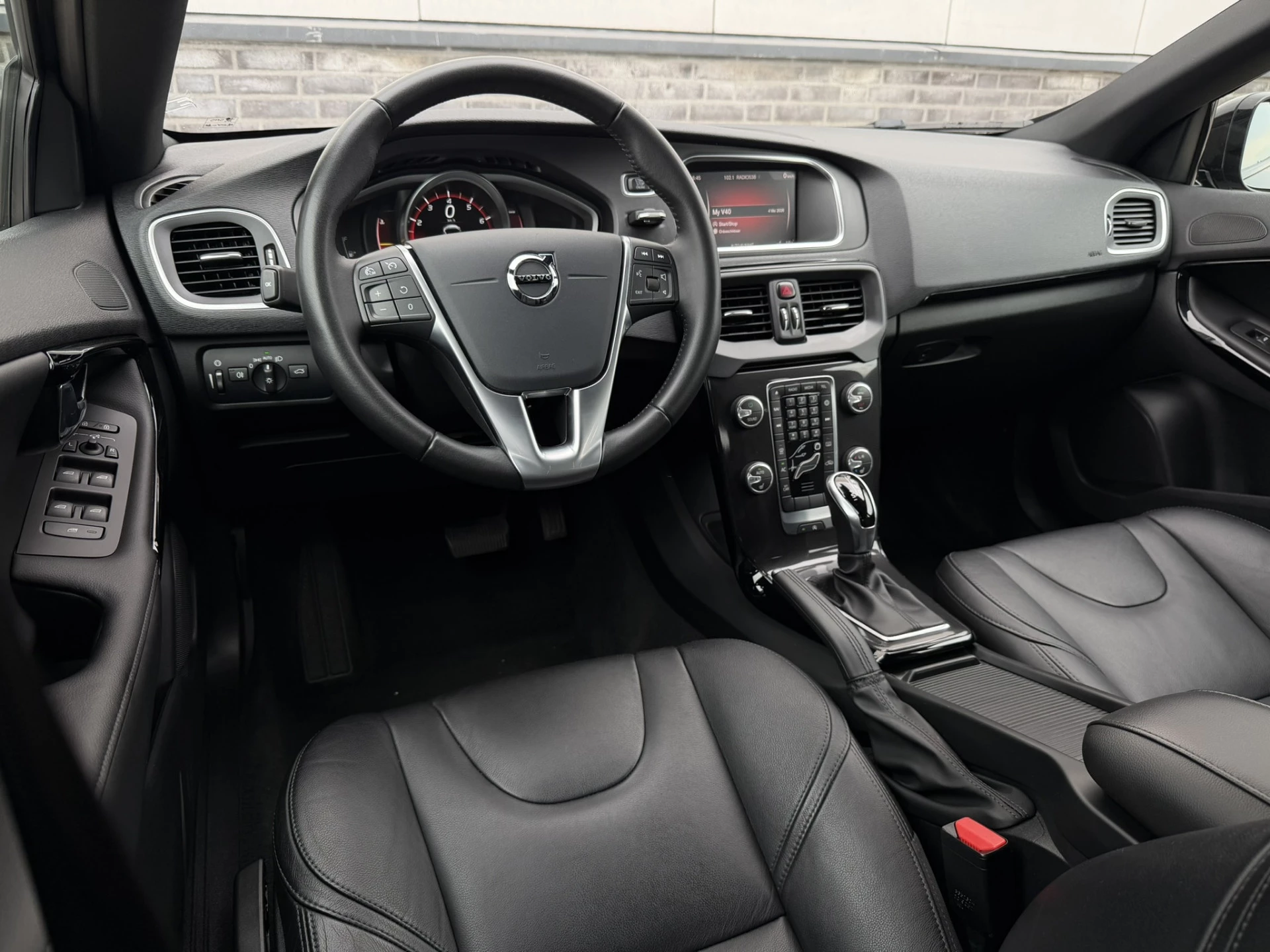 Hoofdafbeelding Volvo V40
