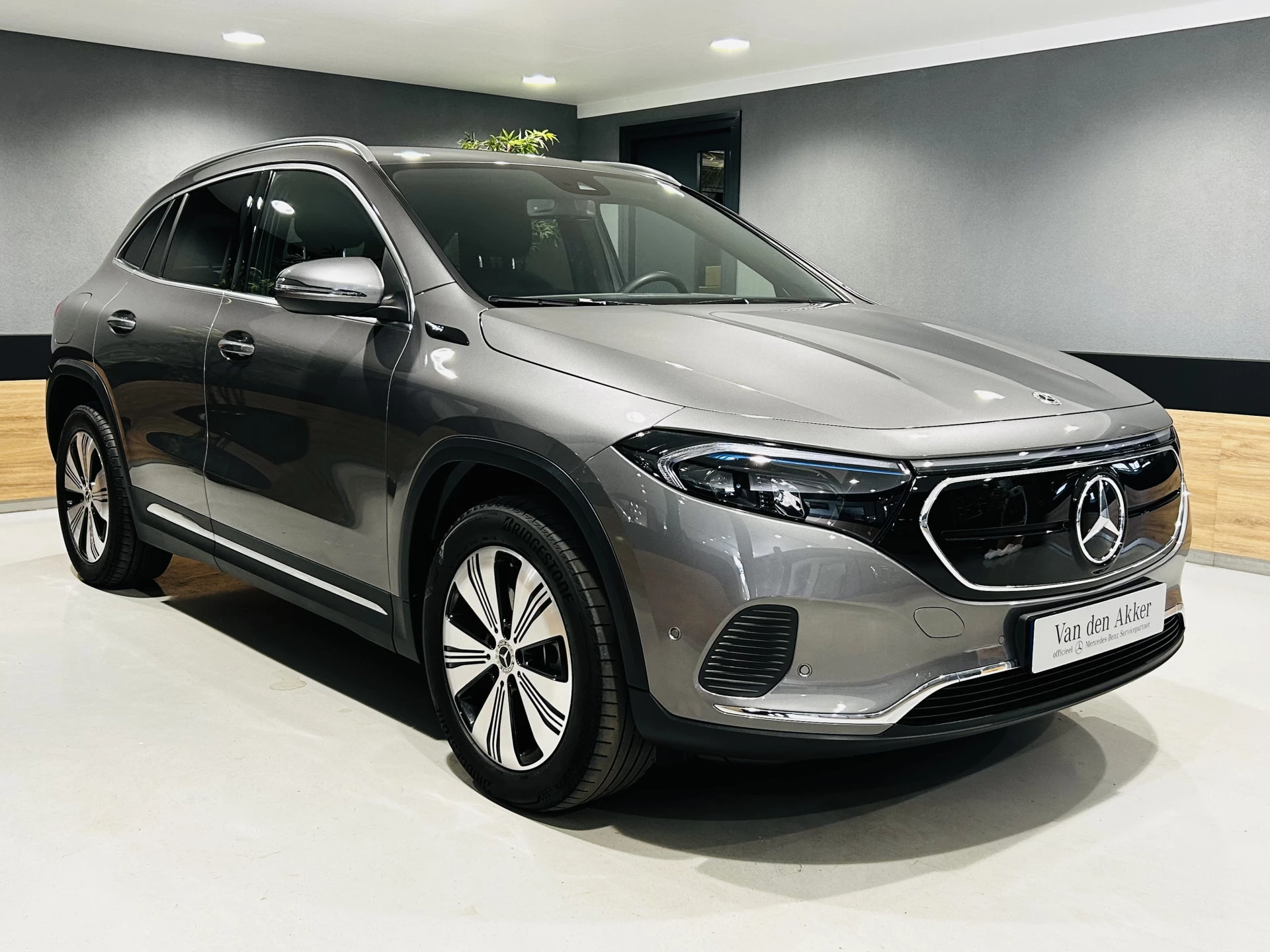 Hoofdafbeelding Mercedes-Benz EQA