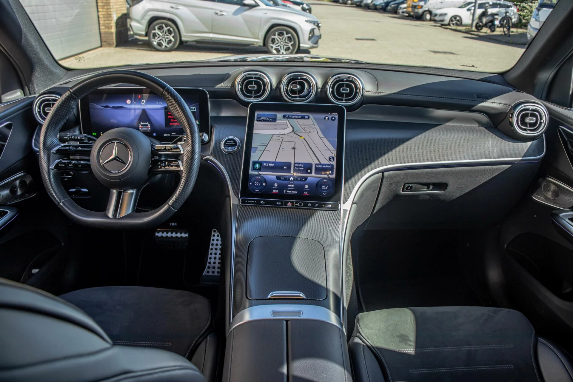 Hoofdafbeelding Mercedes-Benz GLC