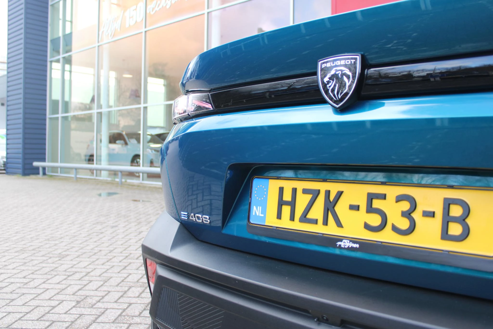 Hoofdafbeelding Peugeot 408