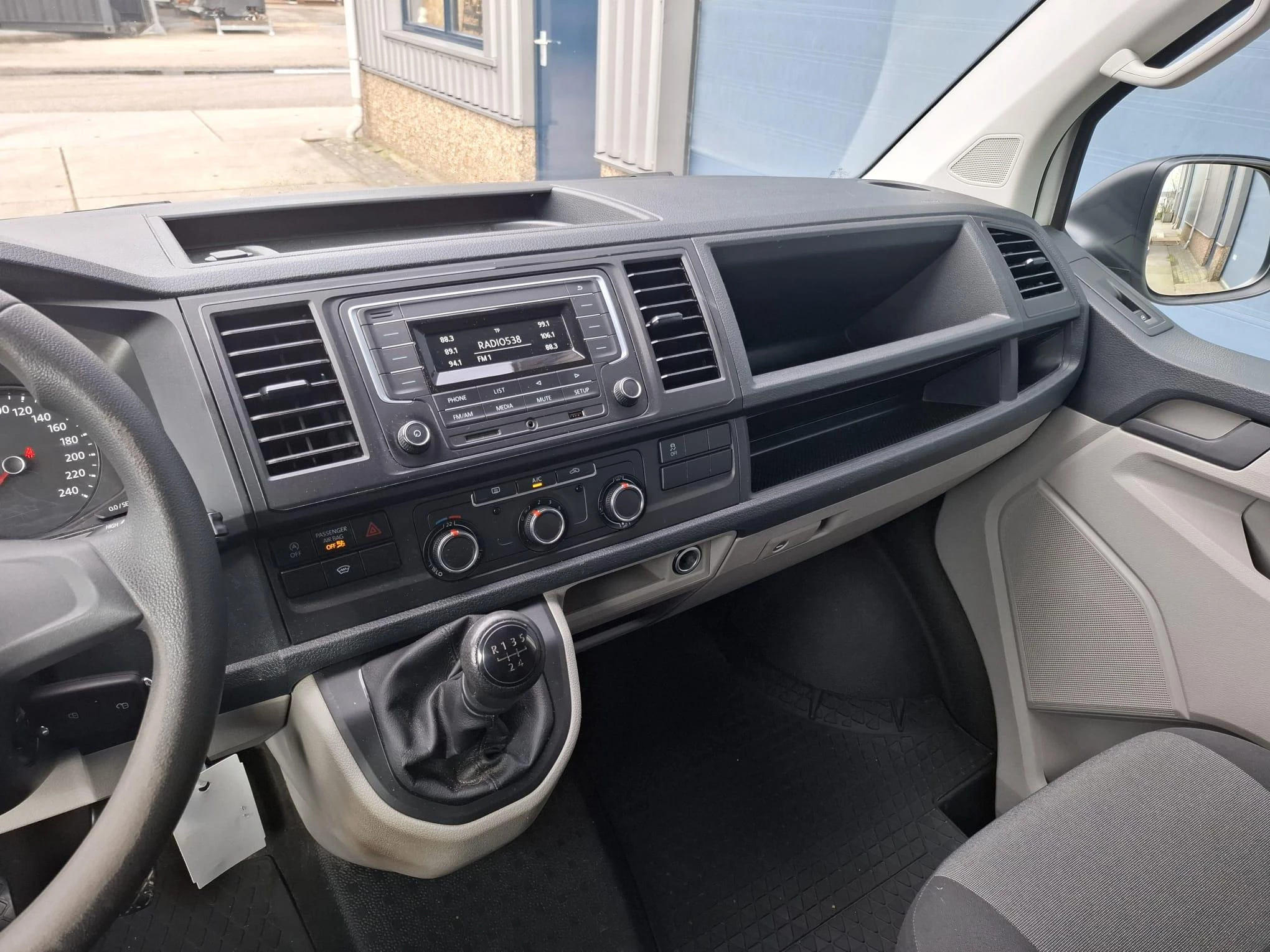 Hoofdafbeelding Volkswagen Transporter