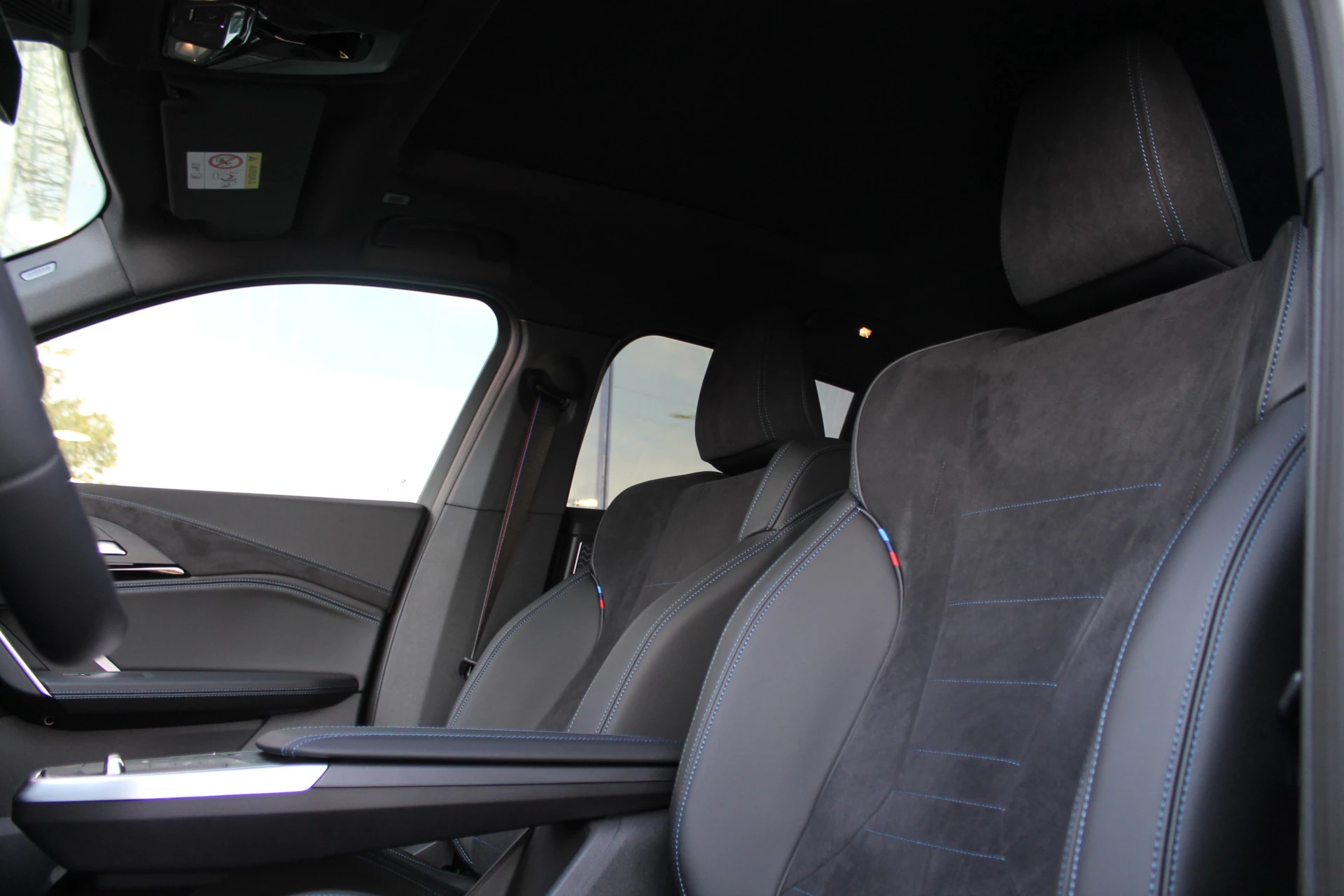 Hoofdafbeelding BMW iX2