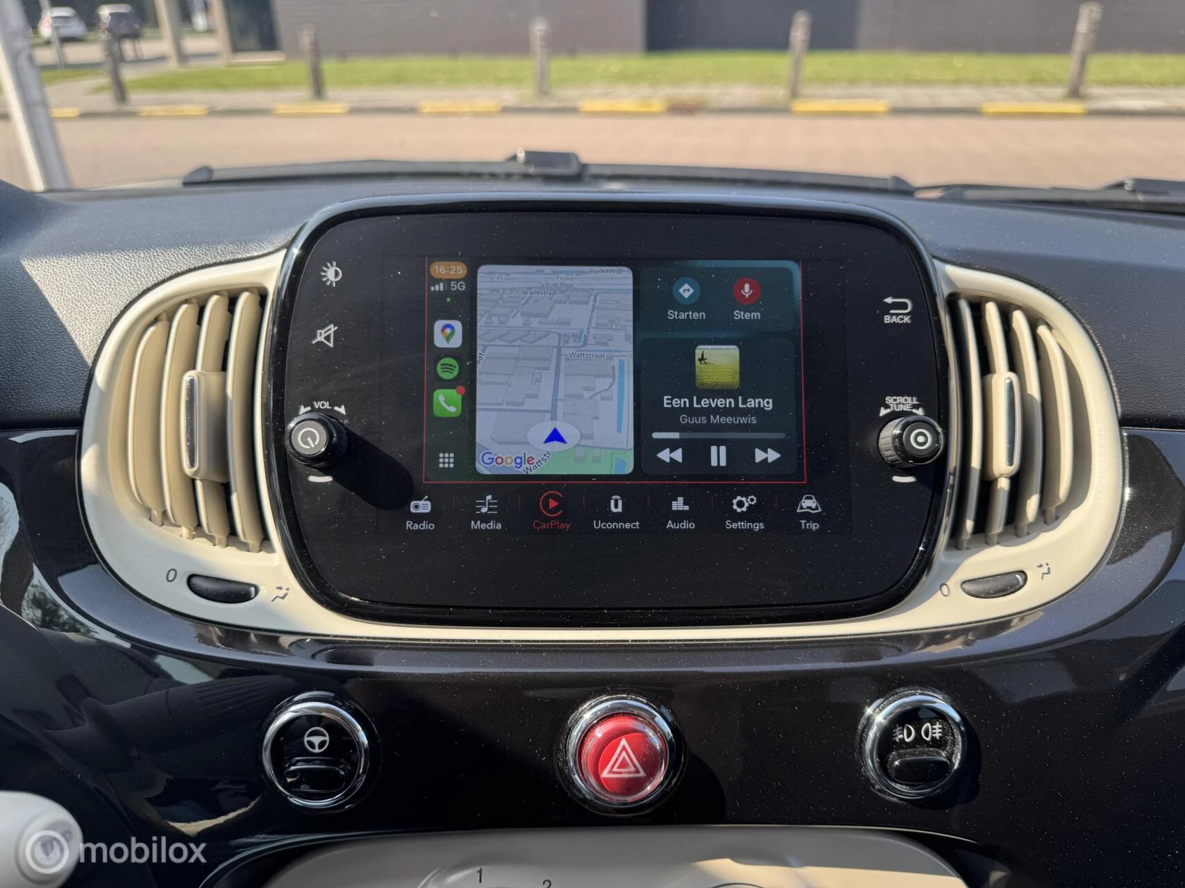 Hoofdafbeelding Fiat 500C