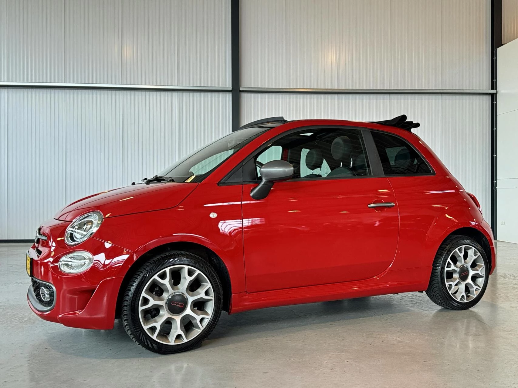 Hoofdafbeelding Fiat 500C