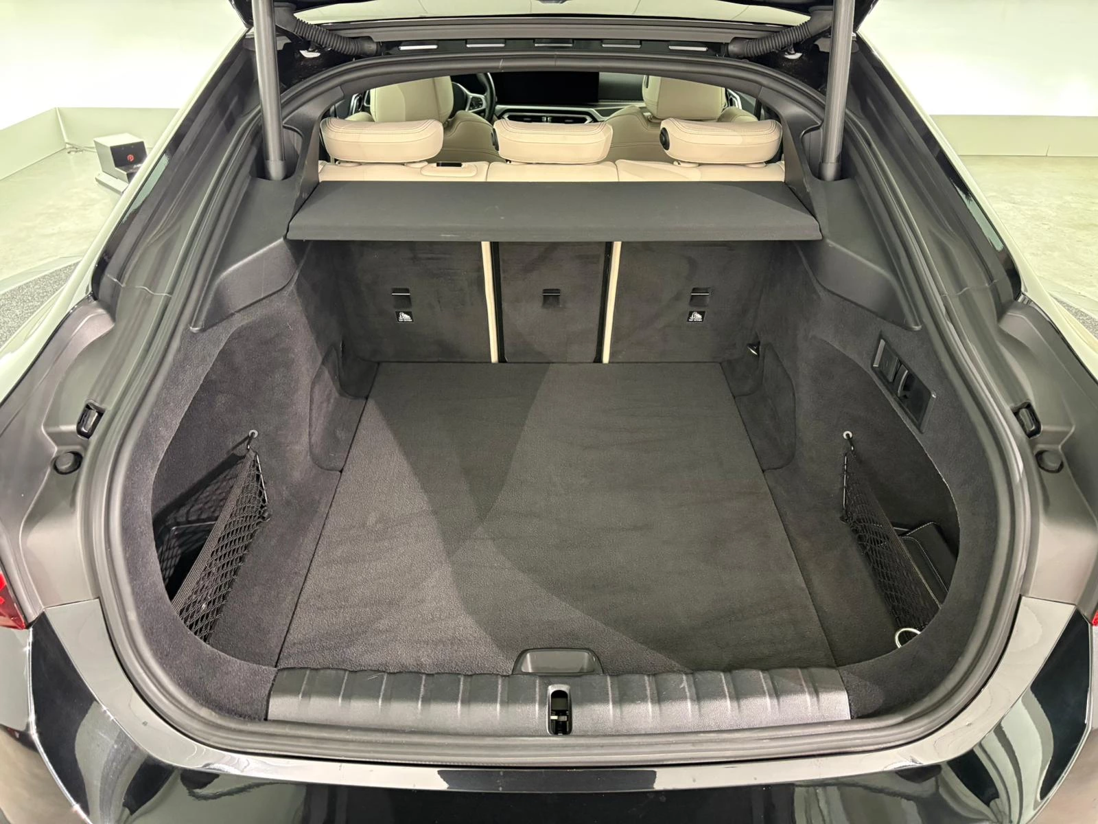 Hoofdafbeelding BMW i4