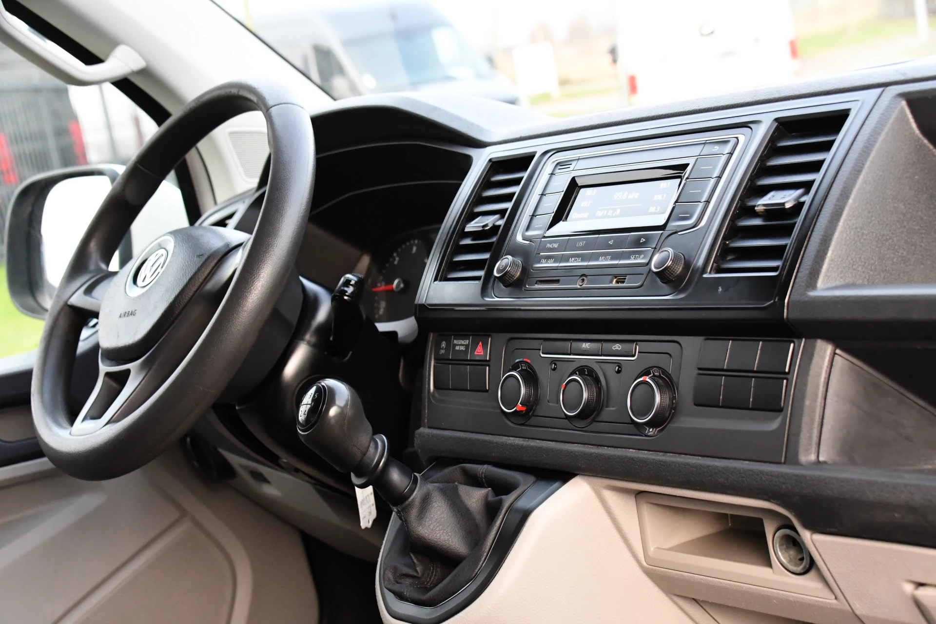 Hoofdafbeelding Volkswagen Transporter