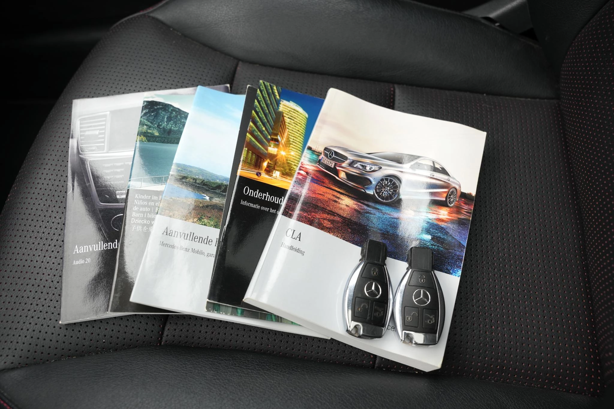 Hoofdafbeelding Mercedes-Benz CLA