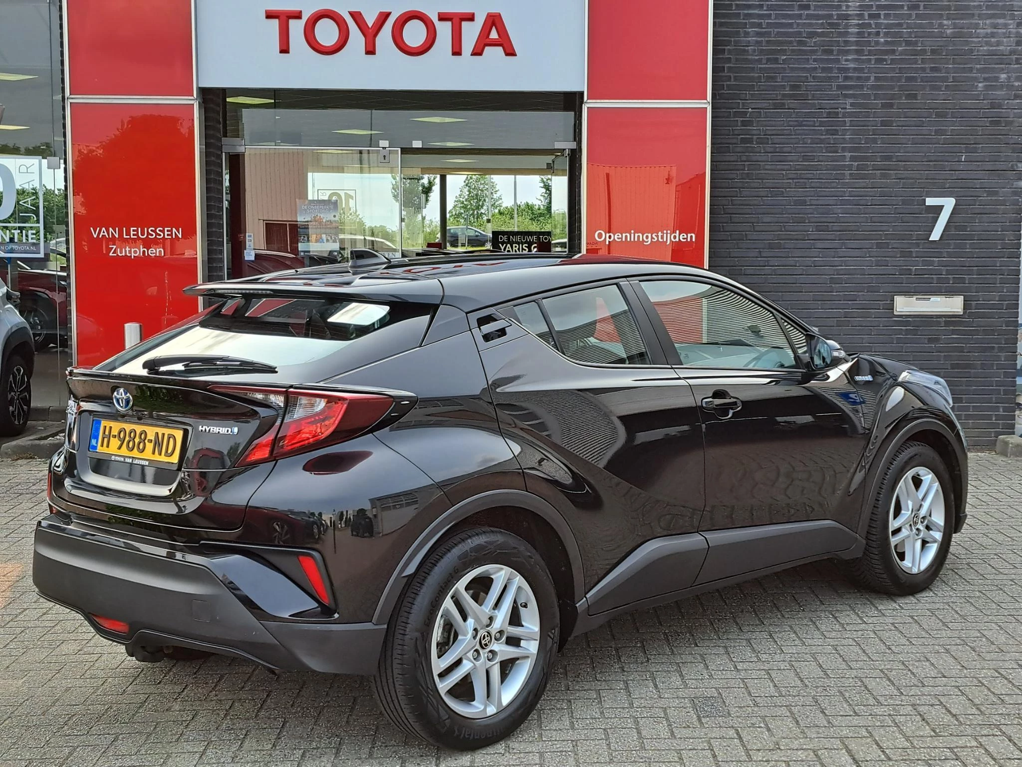 Hoofdafbeelding Toyota C-HR