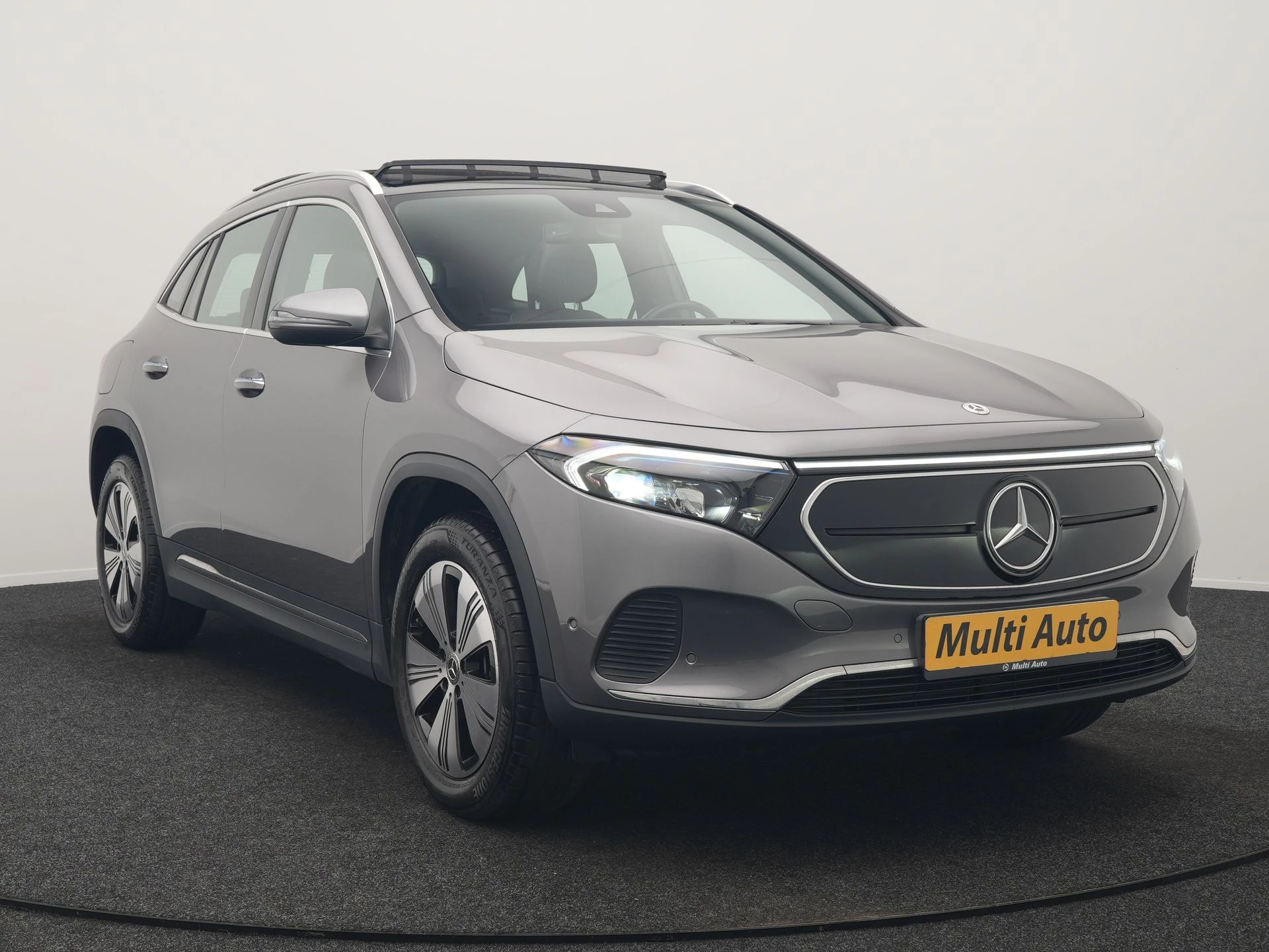 Hoofdafbeelding Mercedes-Benz EQA
