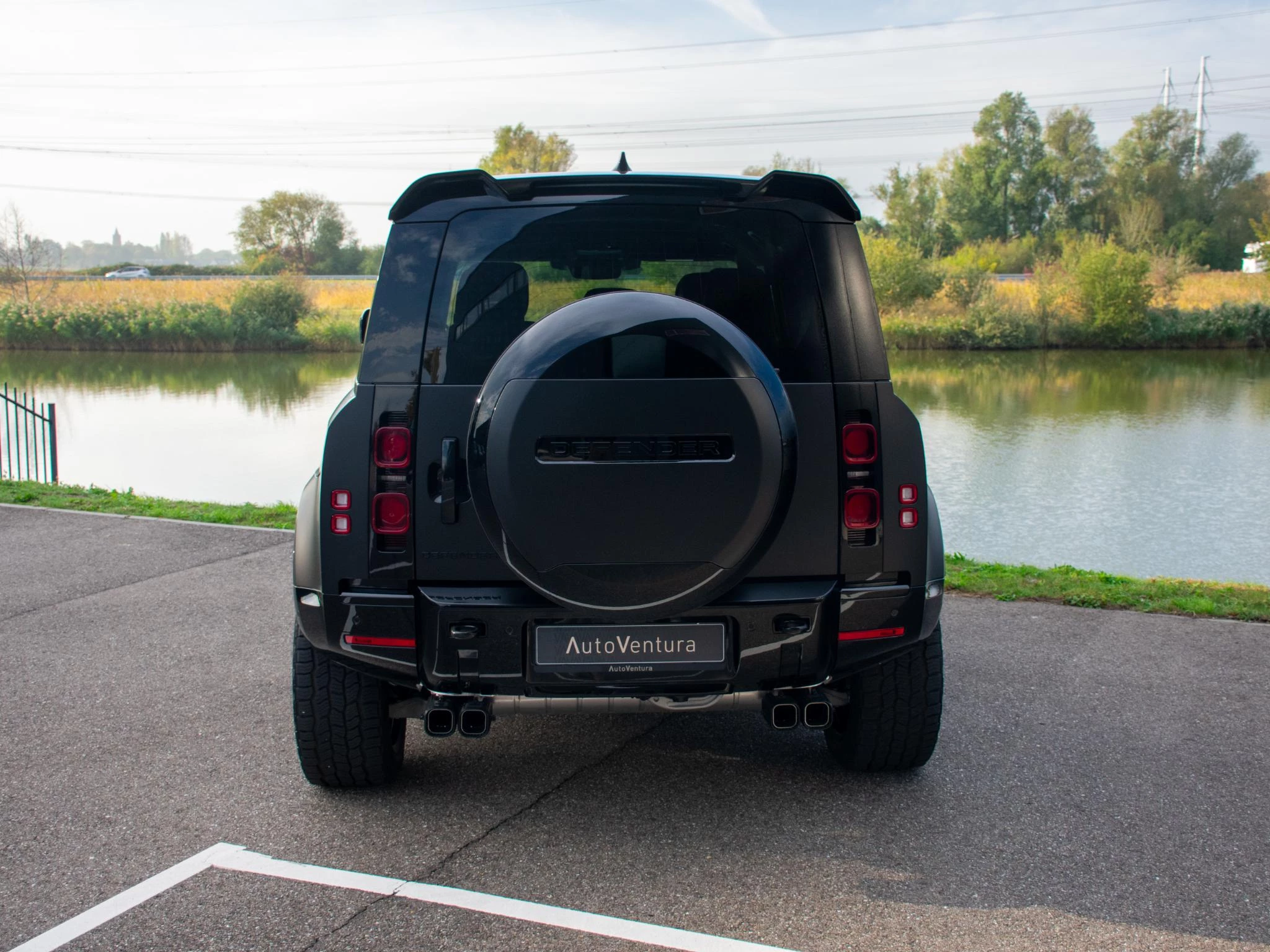 Hoofdafbeelding Land Rover Defender