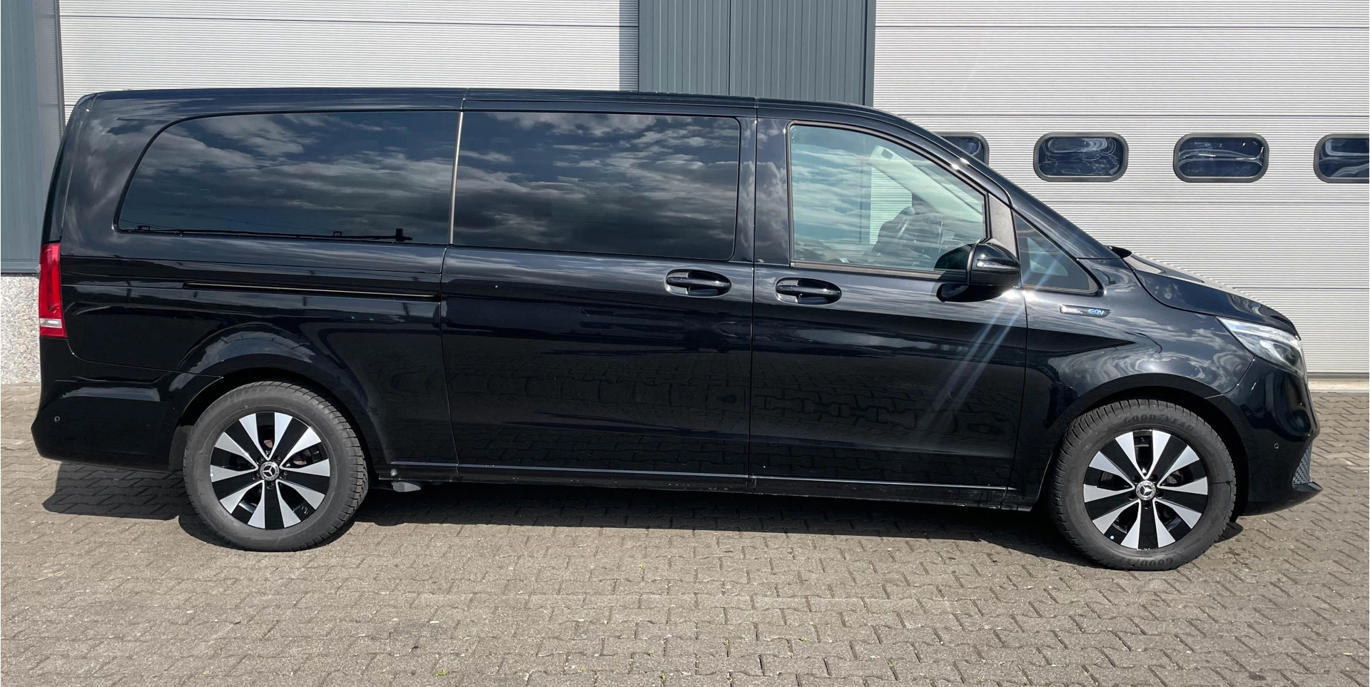 Hoofdafbeelding Mercedes-Benz EQV