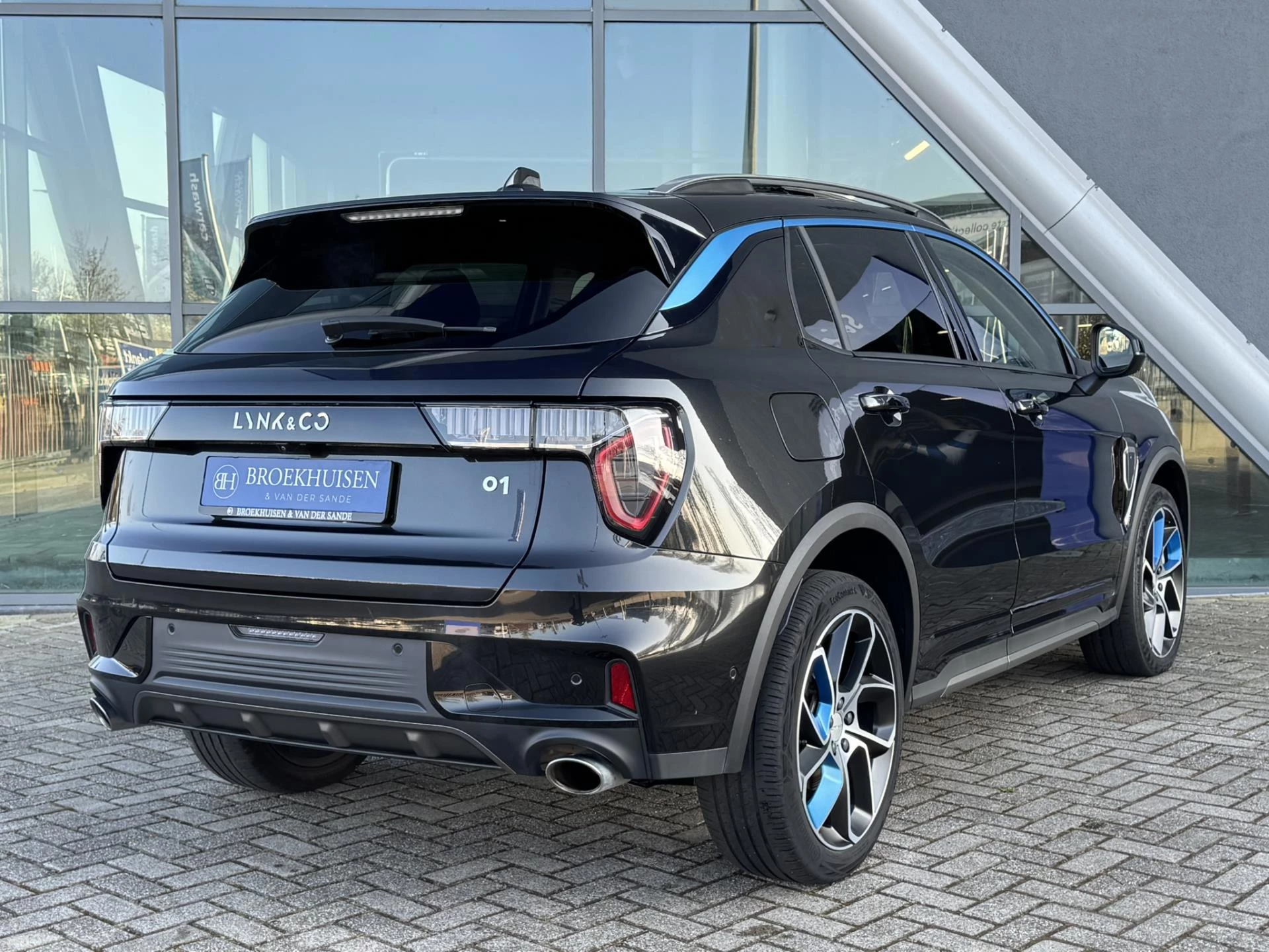 Hoofdafbeelding Lynk & Co 01