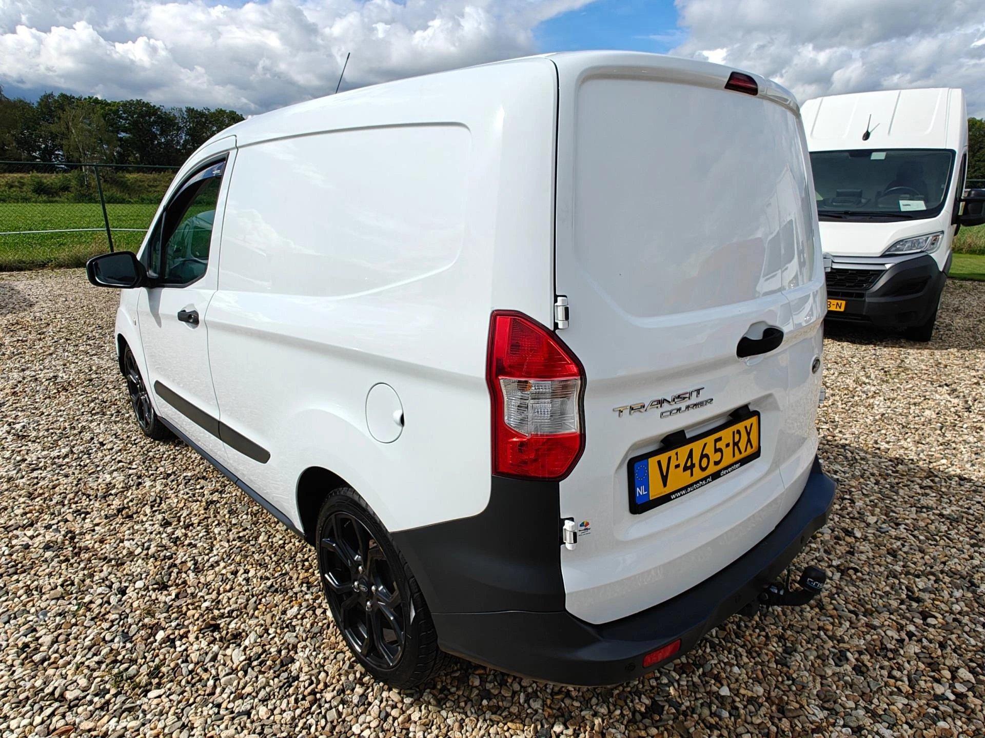 Hoofdafbeelding Ford Transit Courier