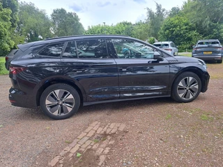 Škoda Enyaq iV 60 180 Pk Black Edition Stoelverwarming Private glass Ecc SOH 94,8 %