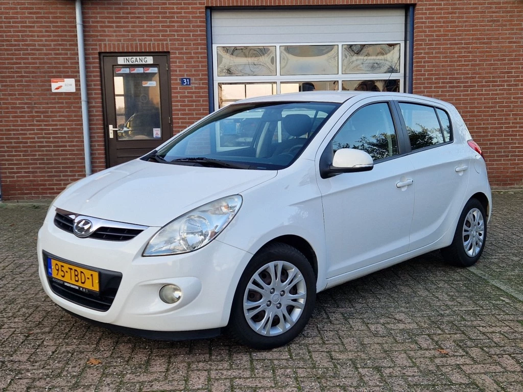 Hoofdafbeelding Hyundai i20