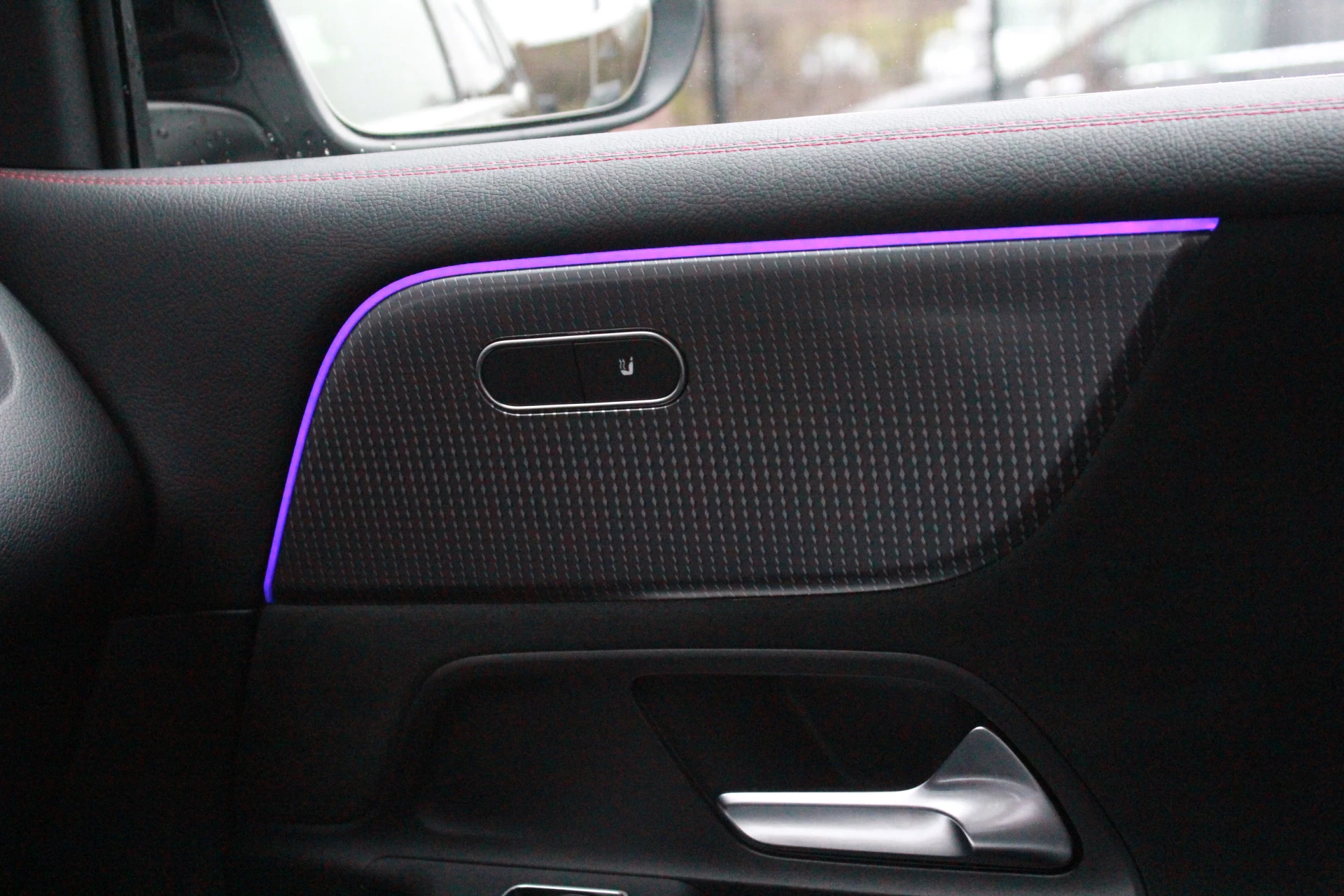 Hoofdafbeelding Mercedes-Benz EQB