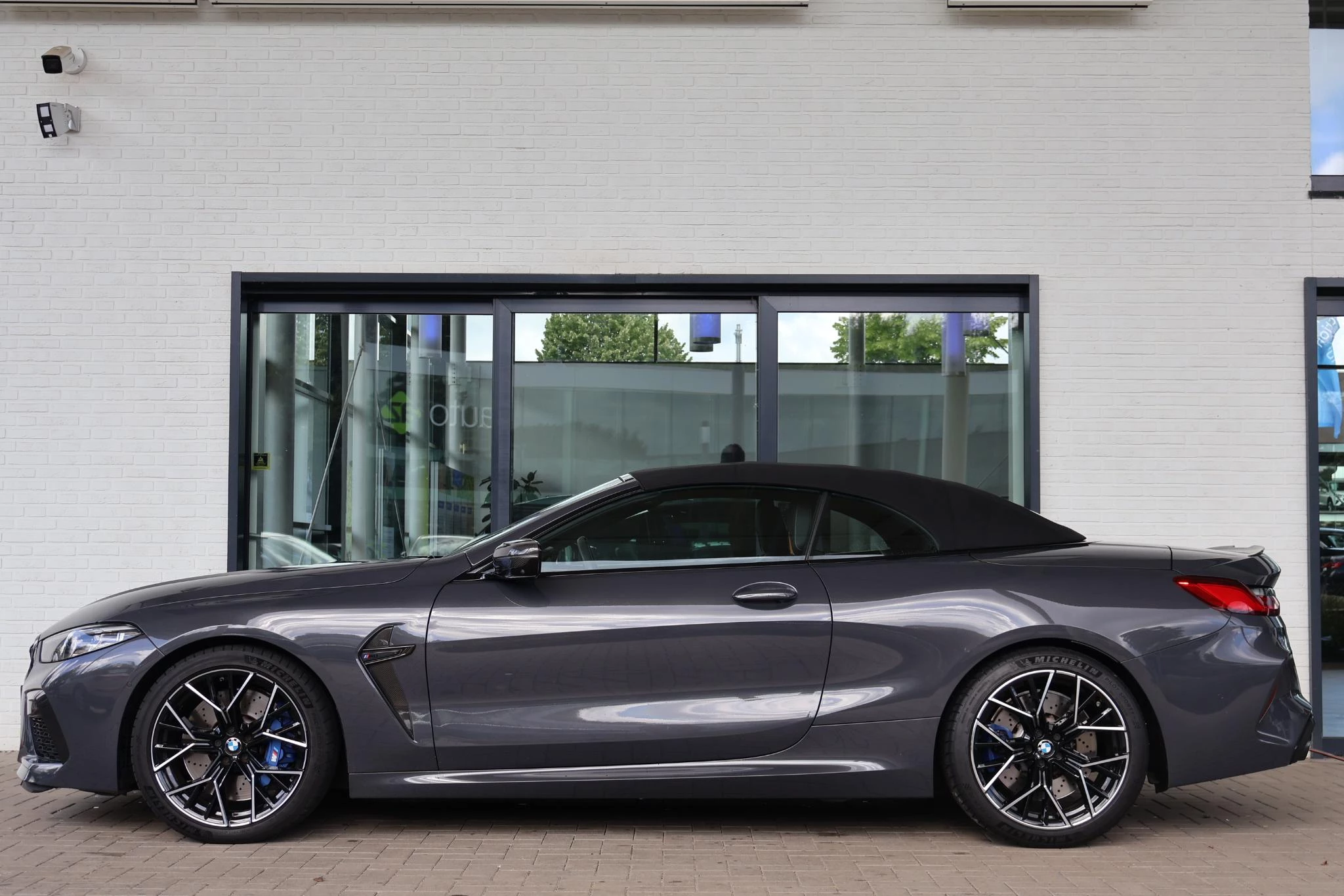 Hoofdafbeelding BMW M8