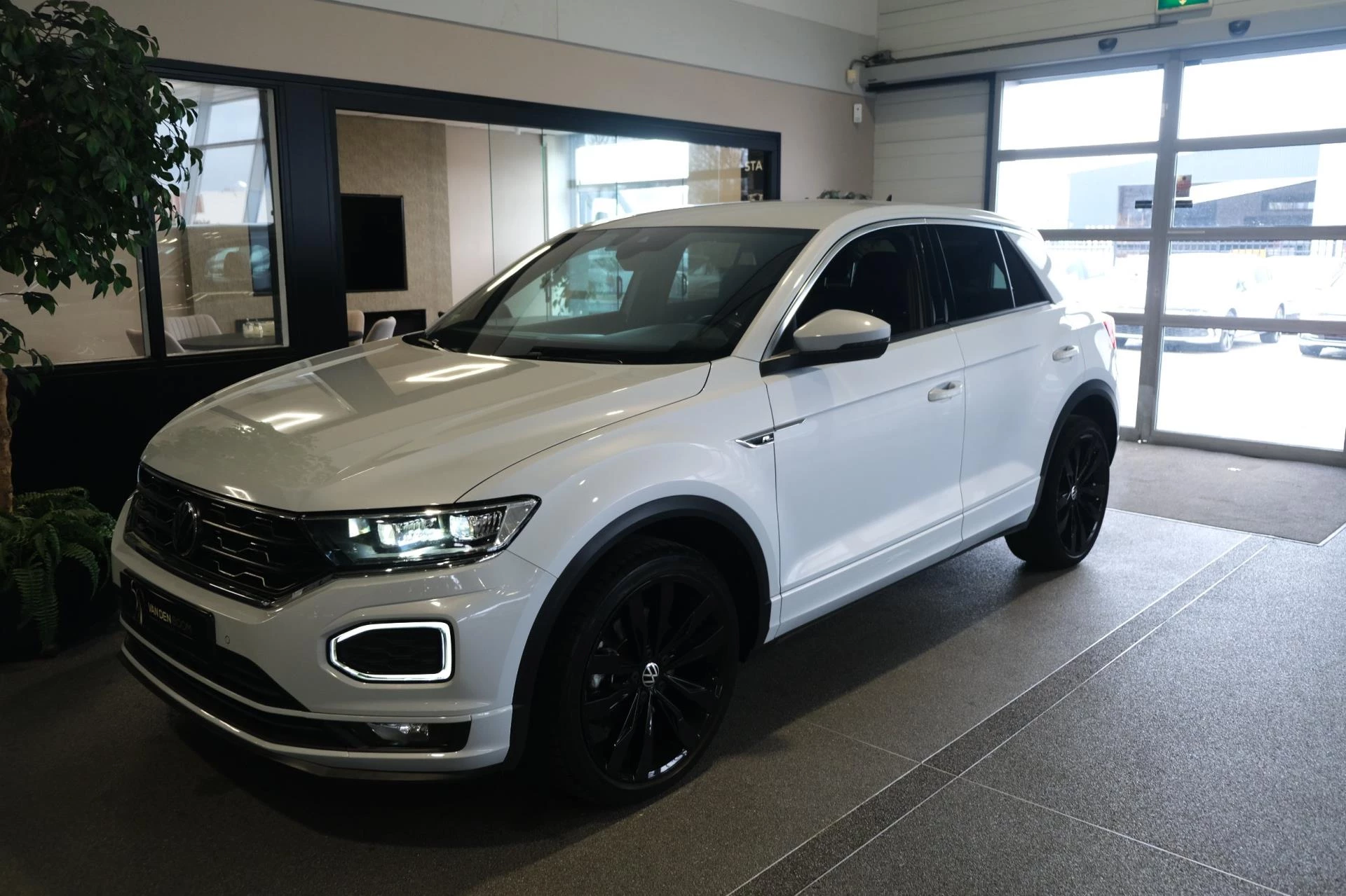 Hoofdafbeelding Volkswagen T-Roc