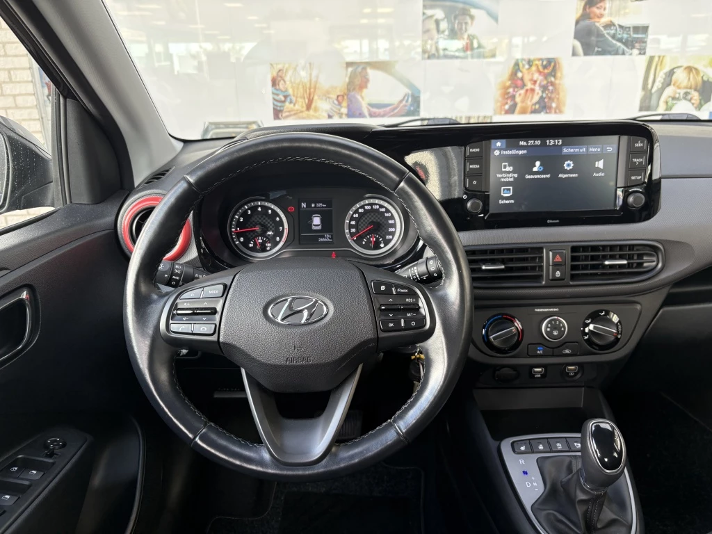 Hoofdafbeelding Hyundai i10