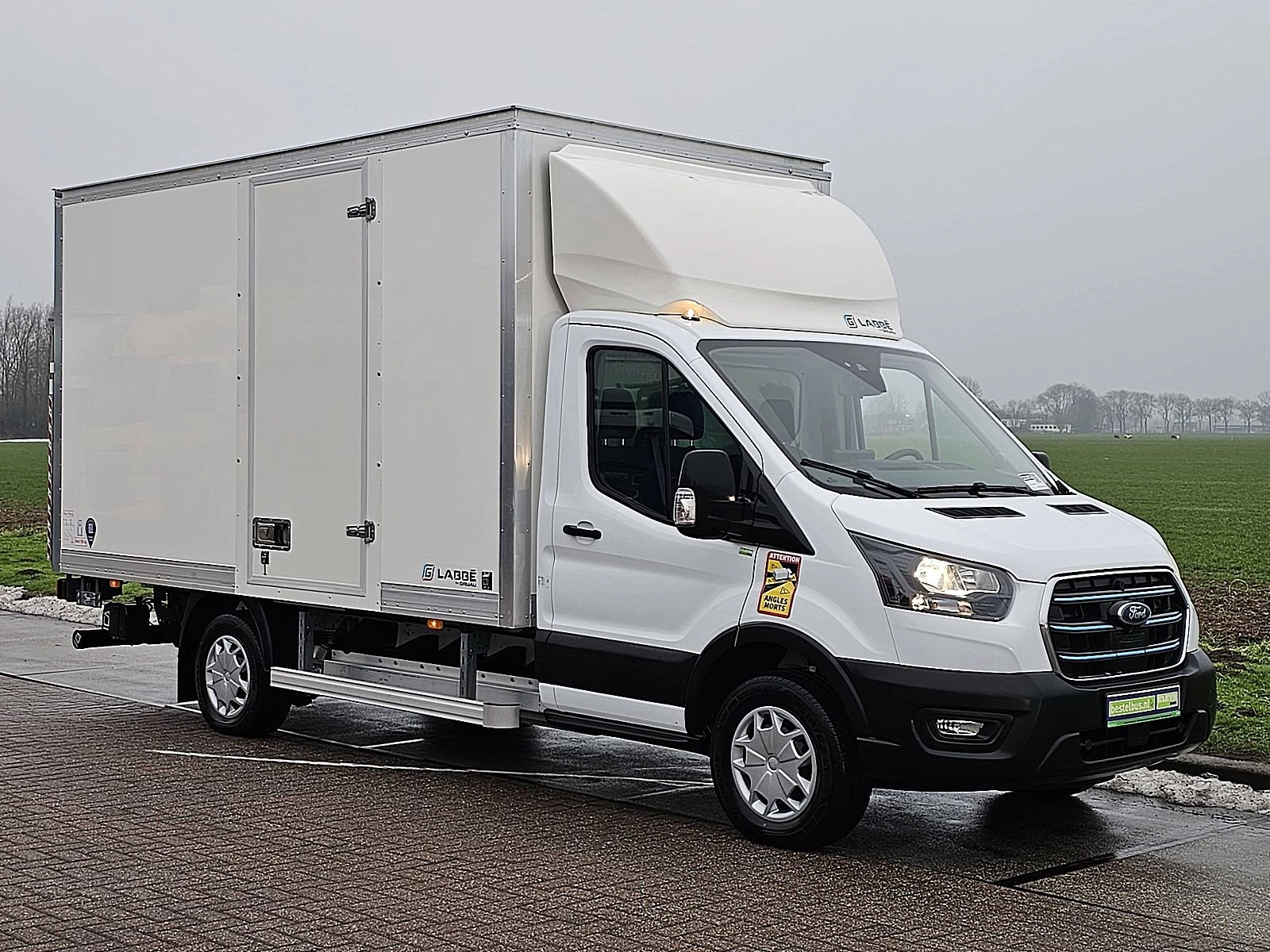 Hoofdafbeelding Ford E-Transit