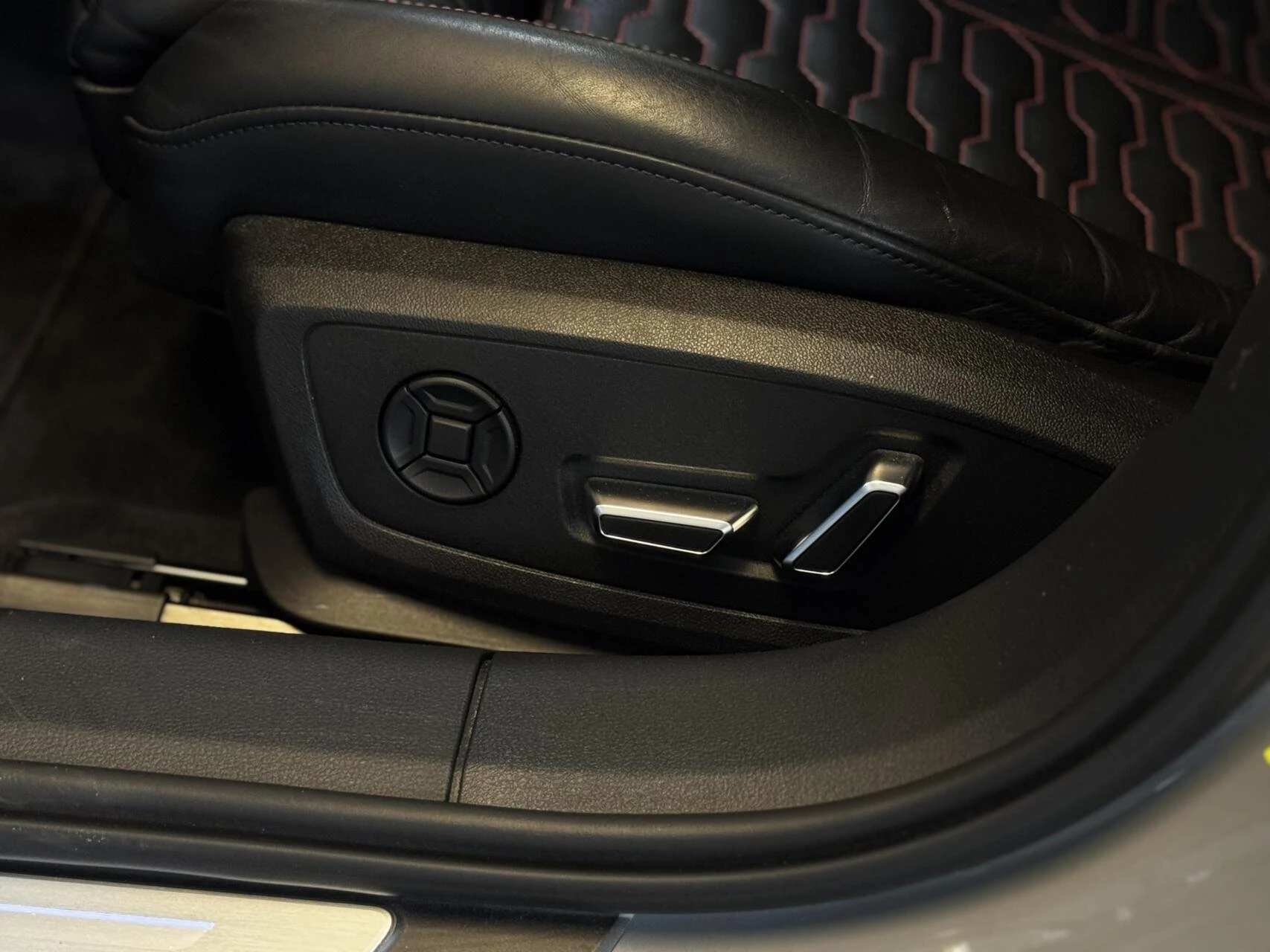 Hoofdafbeelding Audi RS6