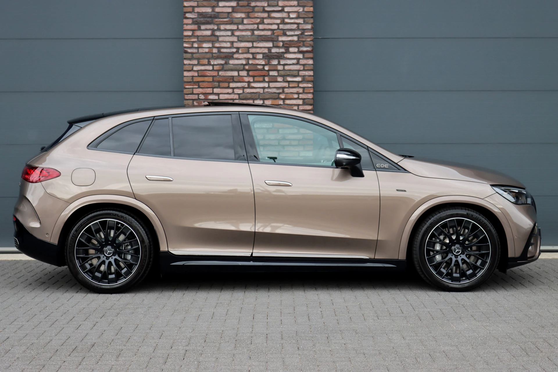 Hoofdafbeelding Mercedes-Benz EQE
