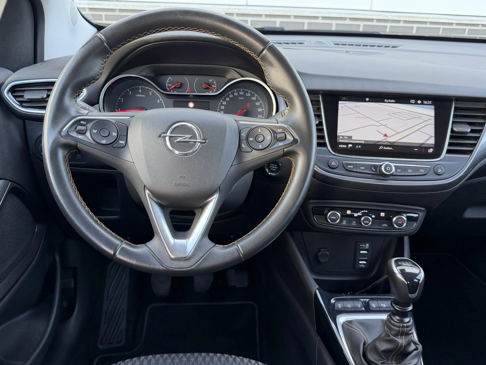 Hoofdafbeelding Opel Crossland X