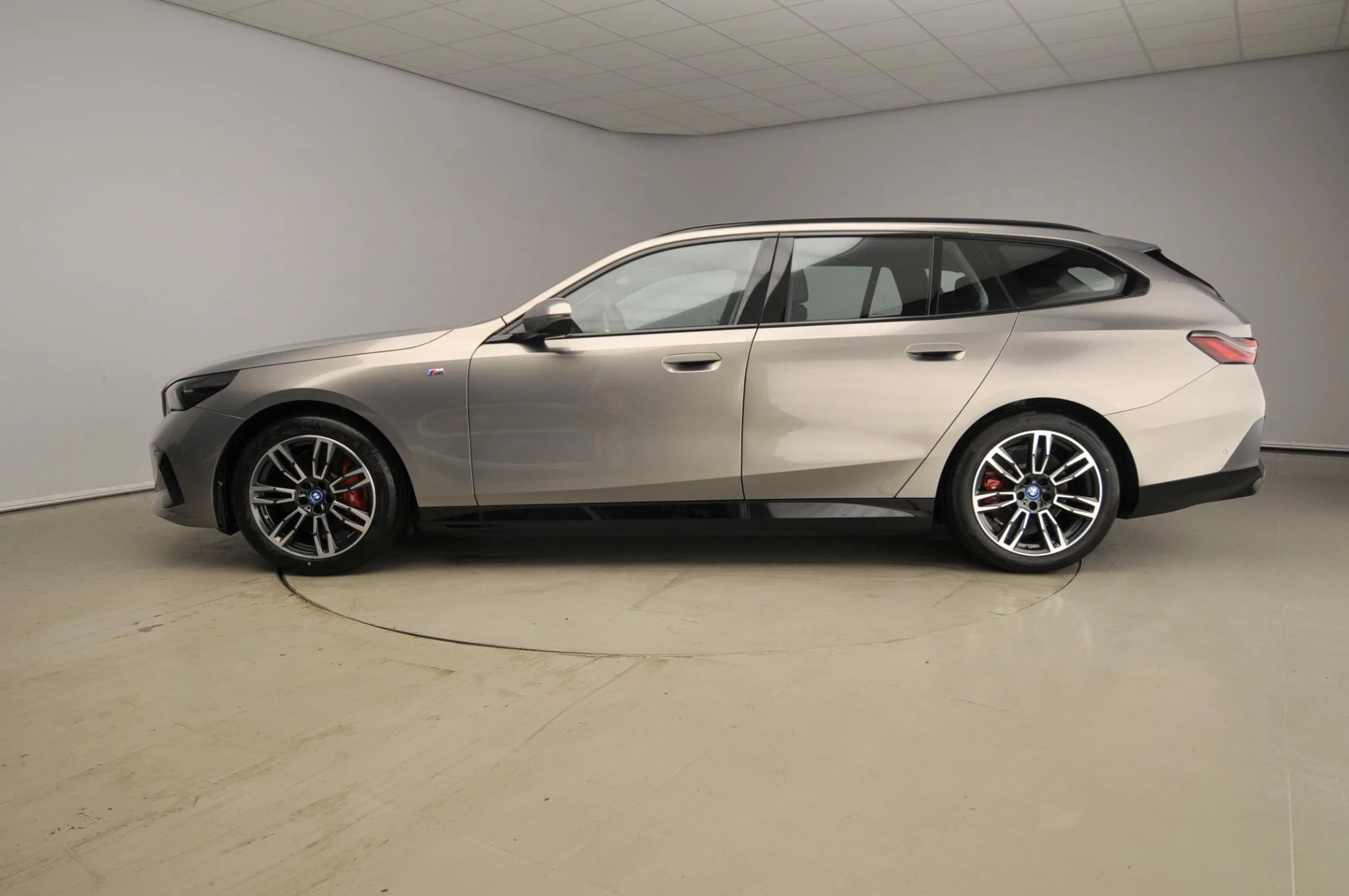 Hoofdafbeelding BMW i5