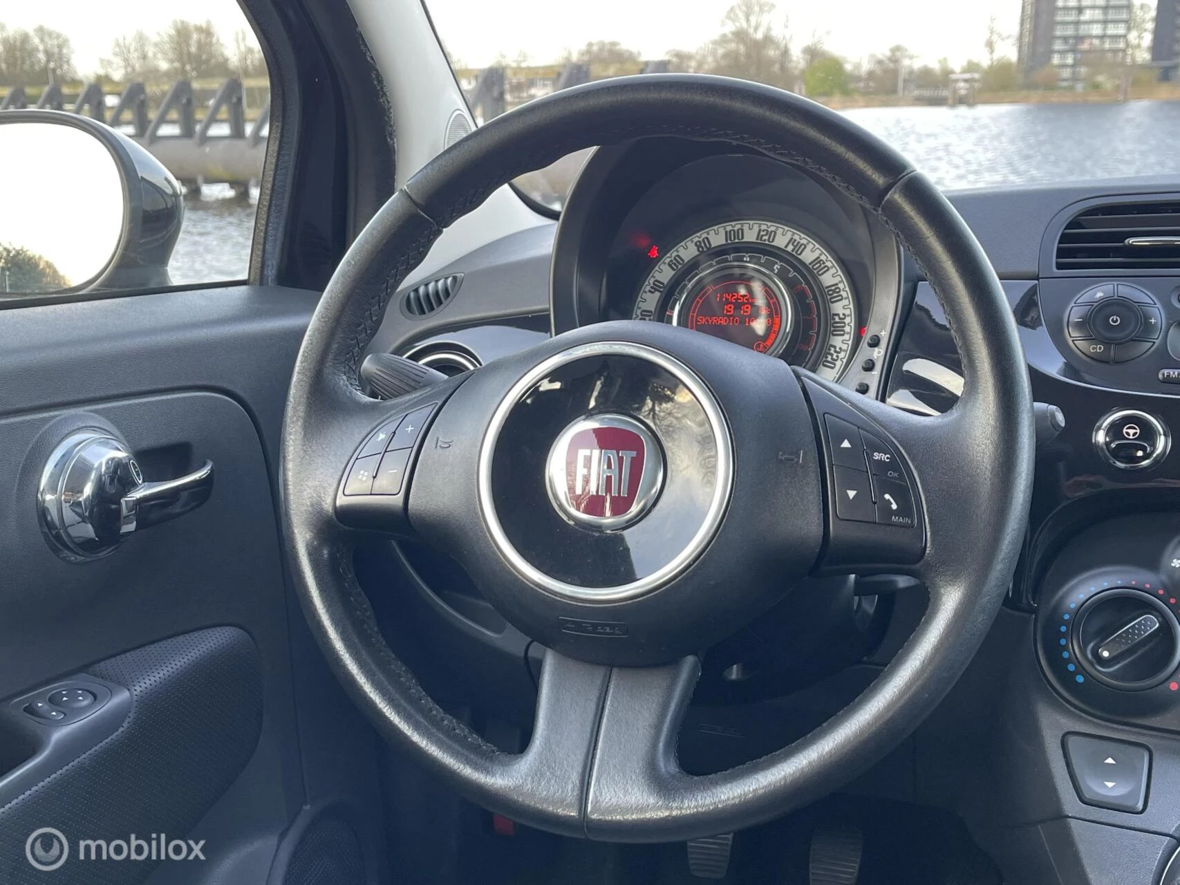 Hoofdafbeelding Fiat 500C