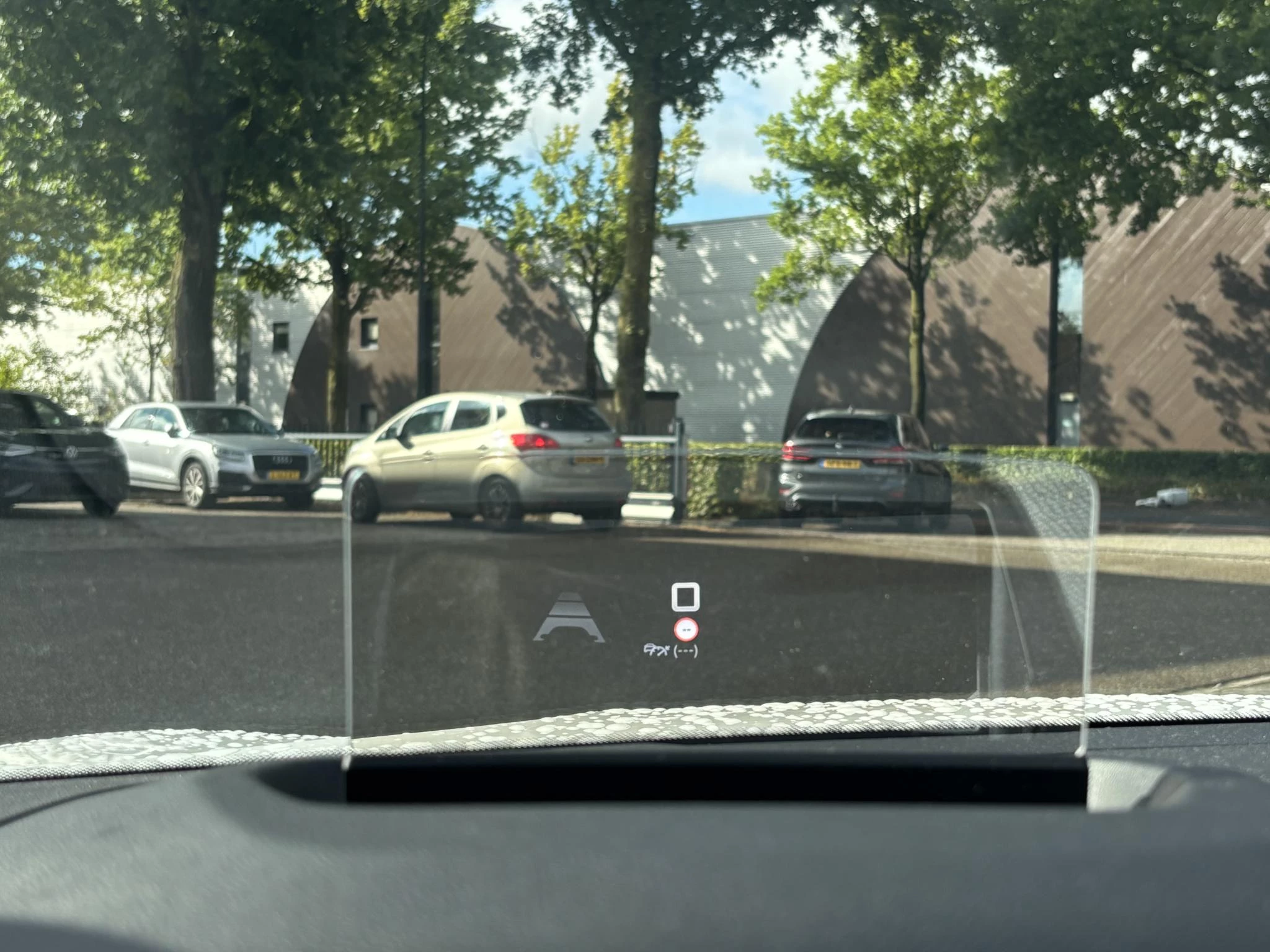 Hoofdafbeelding Citroën ë-C4