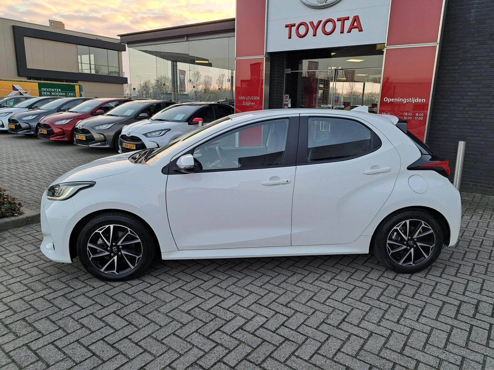 Hoofdafbeelding Toyota Yaris
