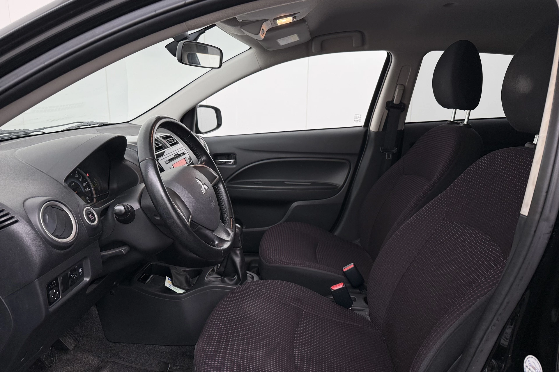 Hoofdafbeelding Mitsubishi Space Star