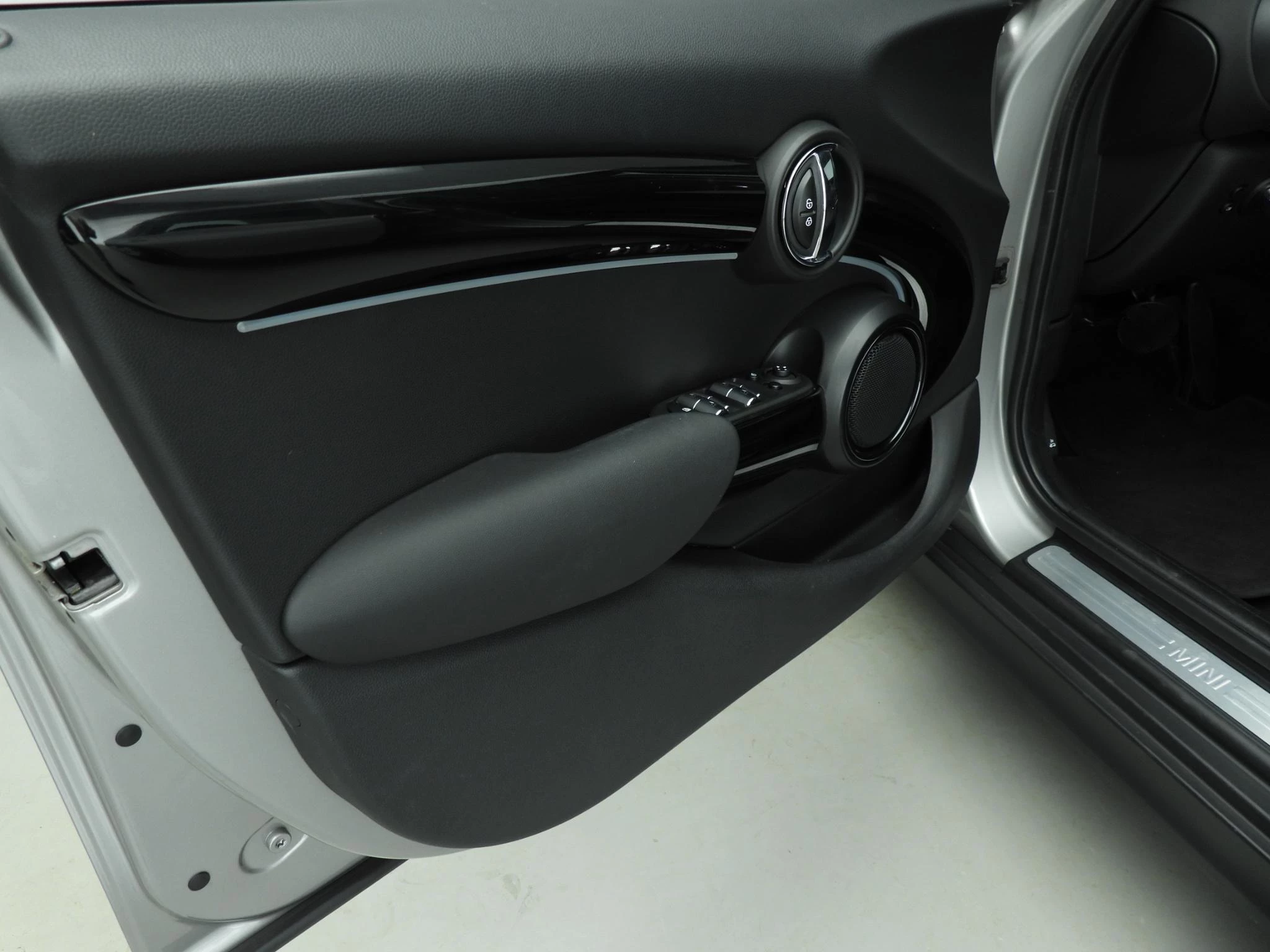 Hoofdafbeelding MINI 5-deurs