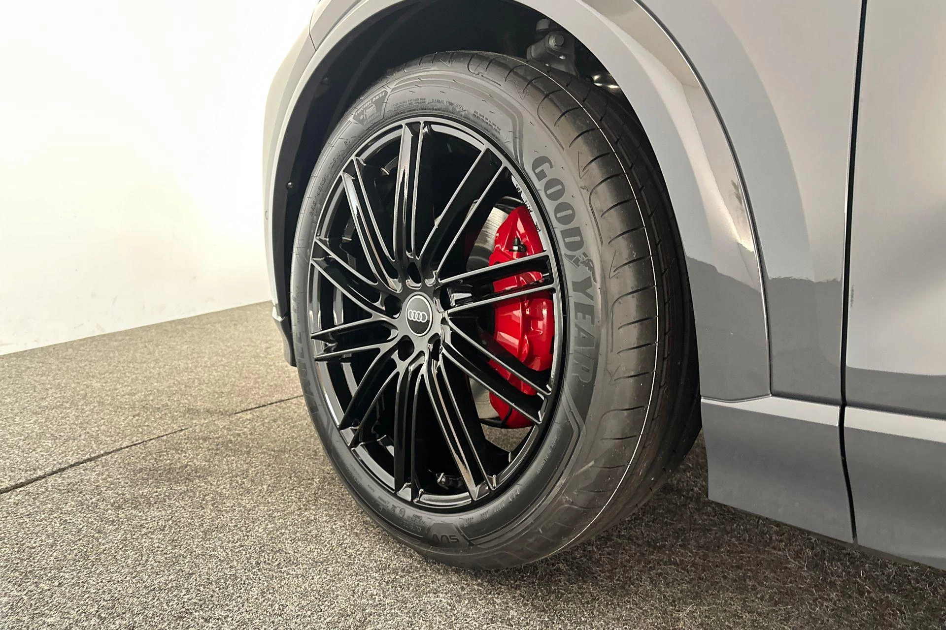 Hoofdafbeelding Audi Q6 e-tron